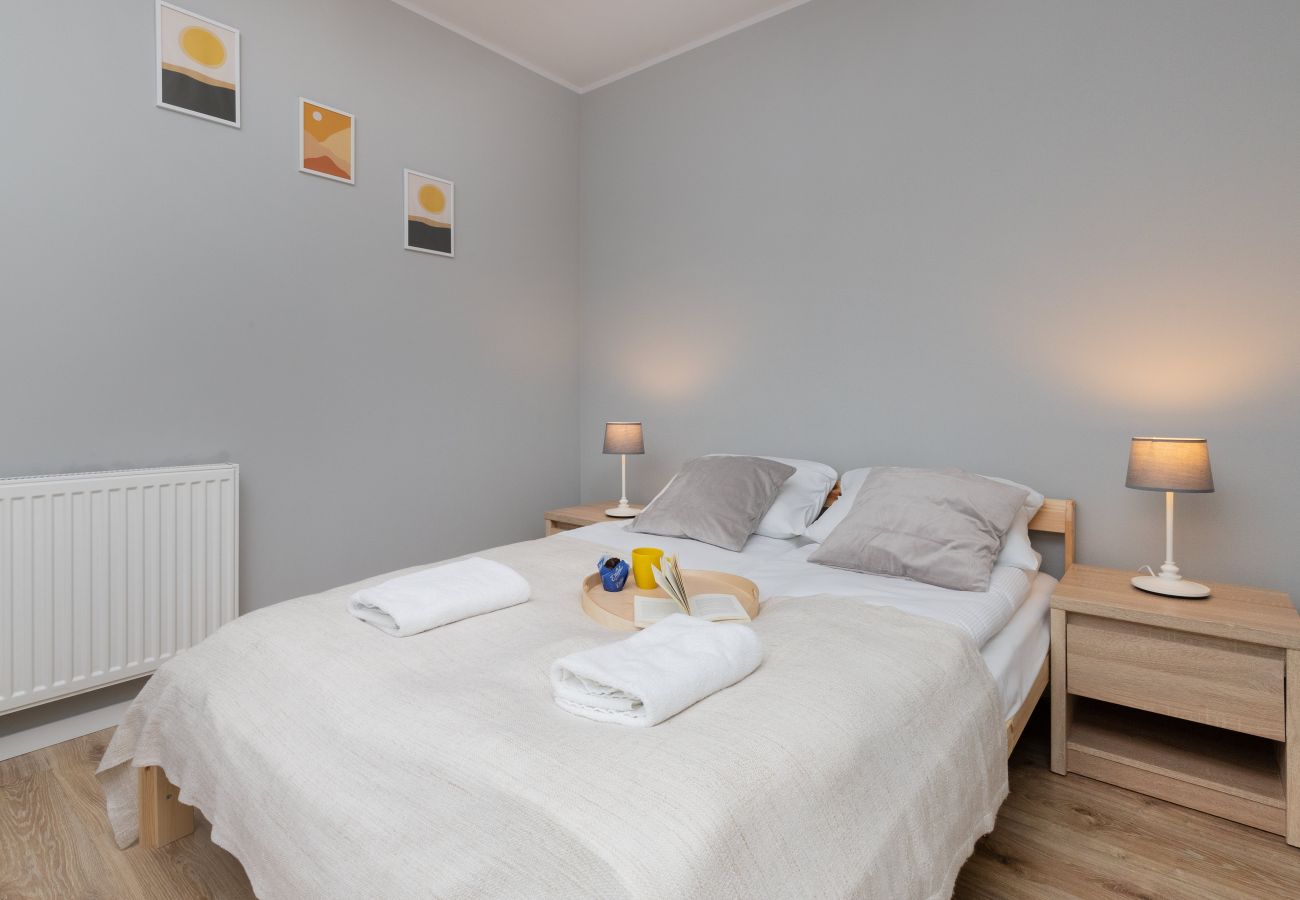 Ferienwohnung in Gdynia - Nasypowa 9 | Wifi, Tierfreundlich, 1 Schlafzimmer, Parkplatz, Garten, Gdynia