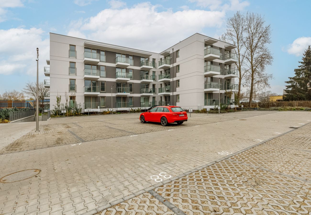 Ferienwohnung in Świnoujście - Karsiborska 4 | Tierfreundlich, Wifi, 2 Schlafzimmer, Balkon, Parkplatz, Swinoujscie