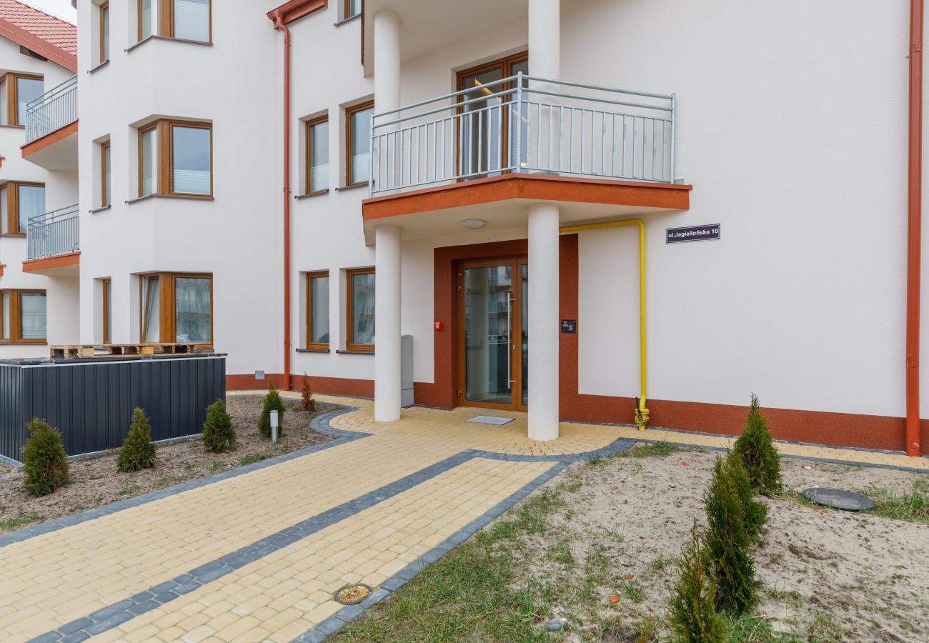 Ferienwohnung in Darłowo - Wohnung mit Terrasse und Klimaanlage für 4 Personen, Jagiellońska 10