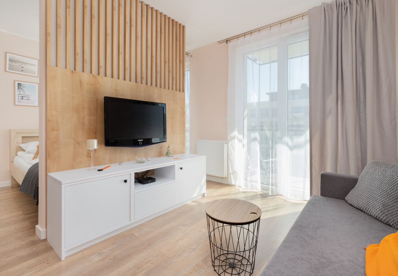 Ferienwohnung in Gdańsk - Letnicka 1E | Wifi, 1 Schlafzimmer, Balkon, Garage, Danzig