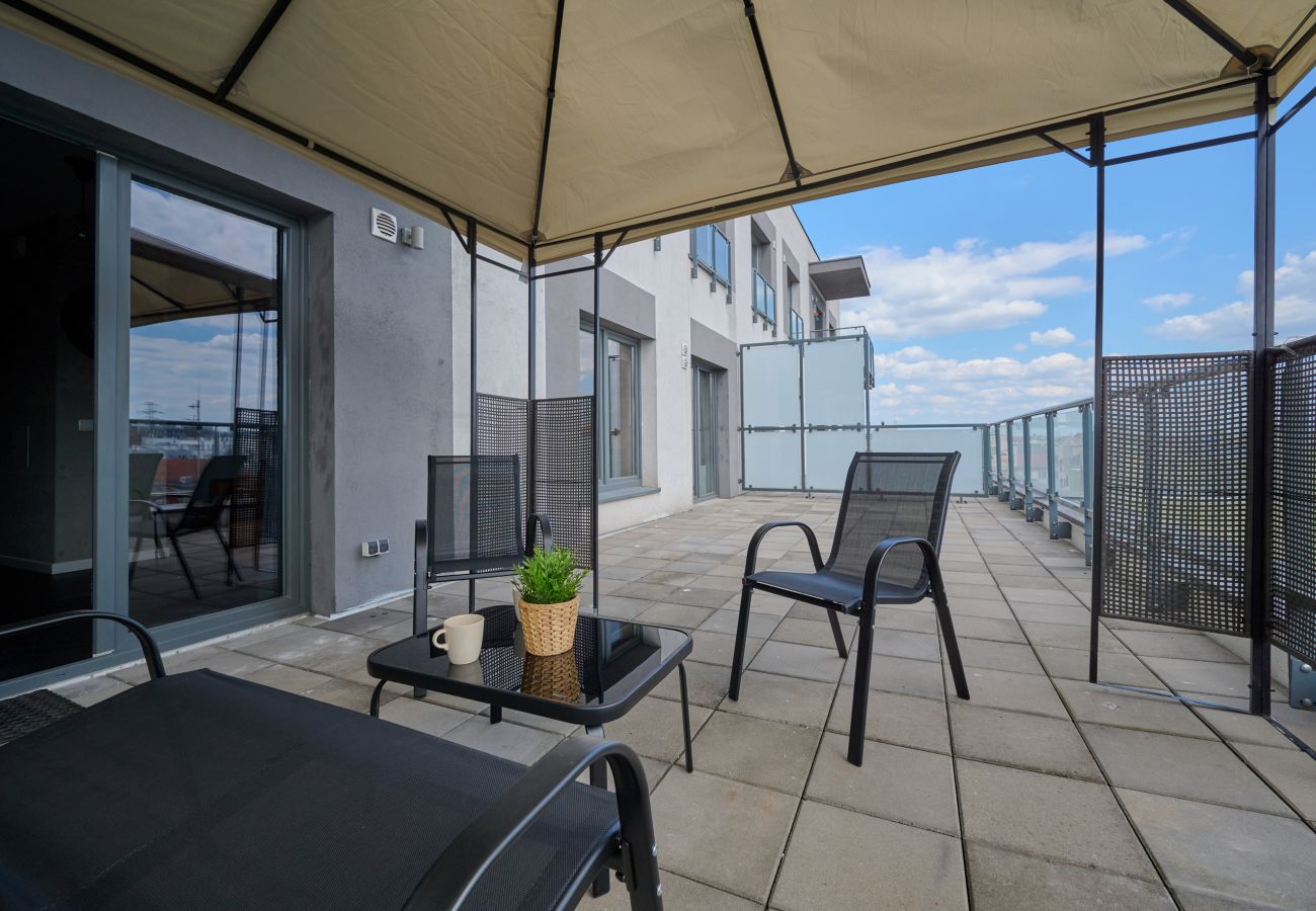 Ferienwohnung in Wrocław - Kosciuszki 142B - 1-Schlafzimmer-Wohnung mit Terrasse