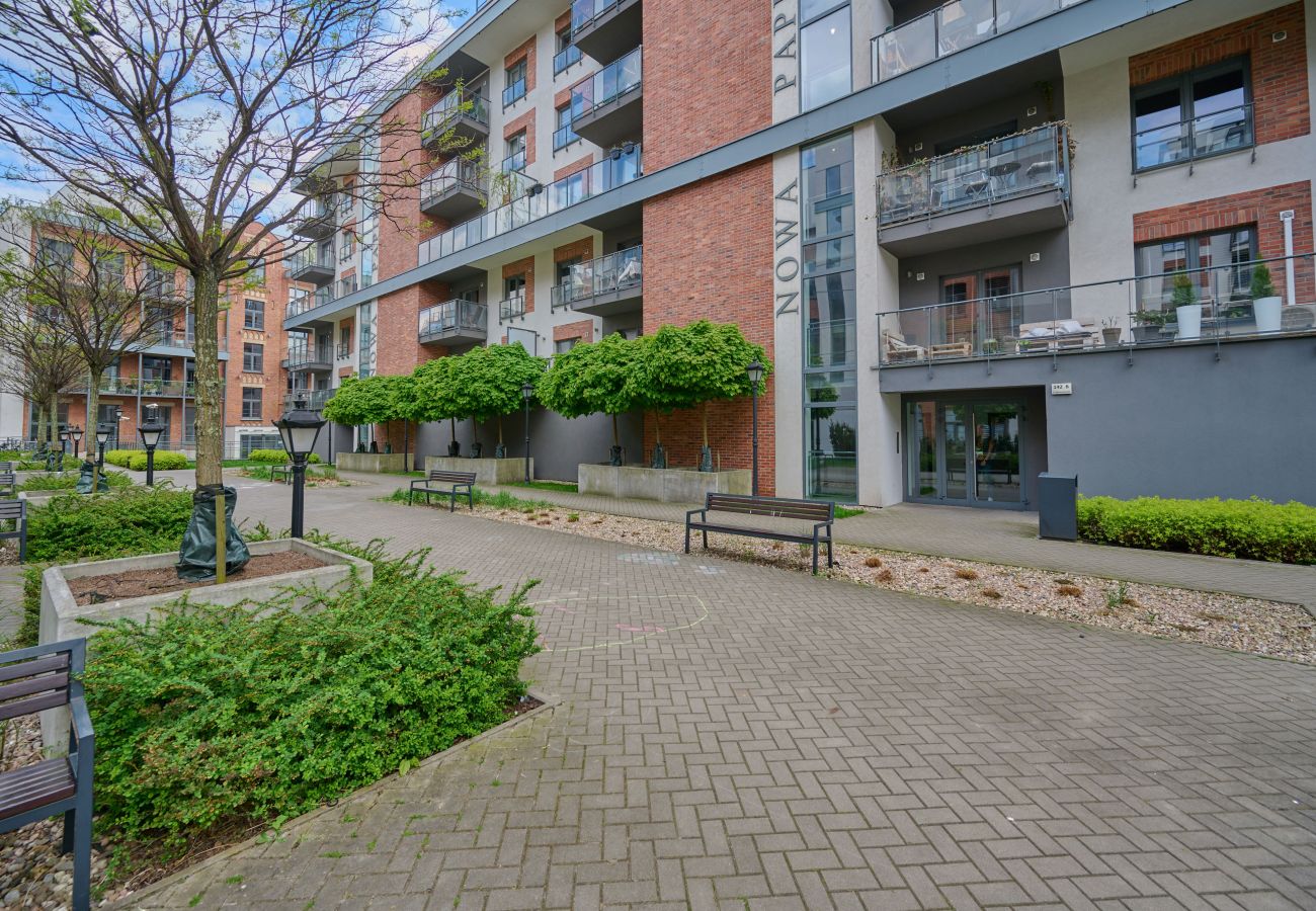 Ferienwohnung in Wrocław - Kosciuszki 142B - 1-Schlafzimmer-Wohnung mit Terrasse