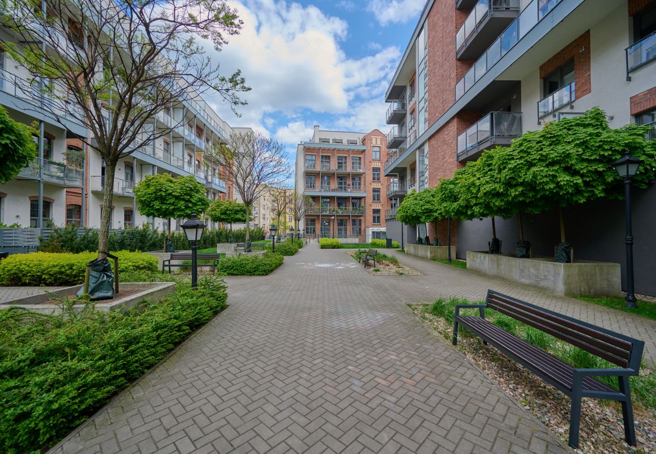 Ferienwohnung in Wrocław - Kosciuszki 142B - 1-Schlafzimmer-Wohnung mit Terrasse