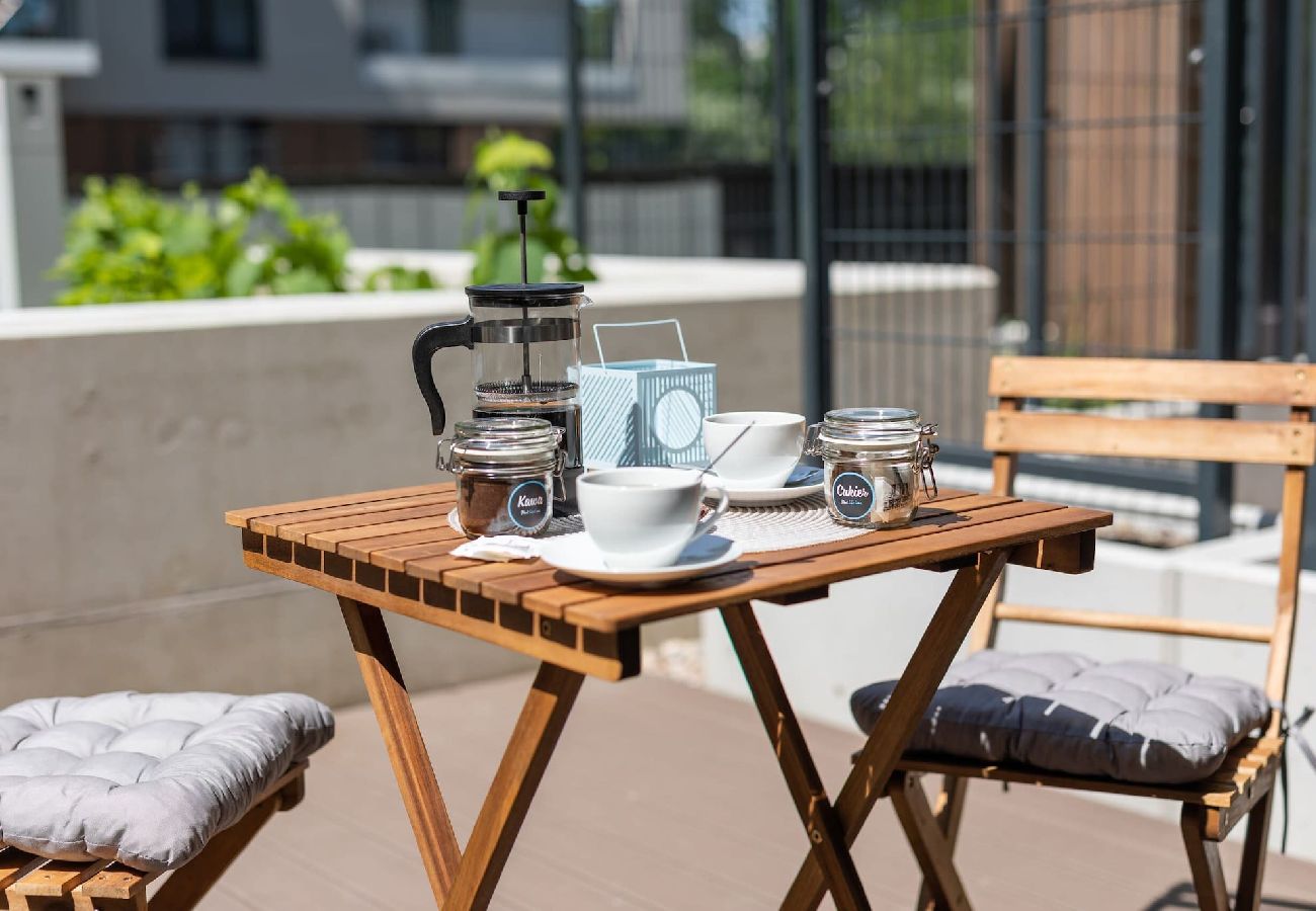 Studio in Wrocław - Walońska 19 - gemütlicher Ort mit Terrasse in der Nähe des Flusses