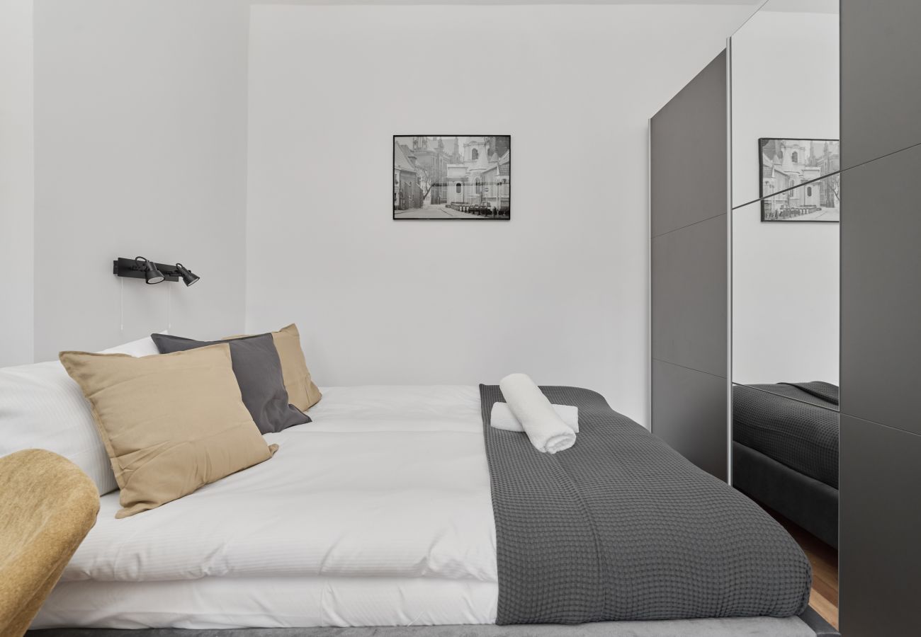 Ferienwohnung in Wrocław - Norwida 42 | Wifi, Haustierfreundlich, 1 Schlafzimmer, Balkon, Breslau