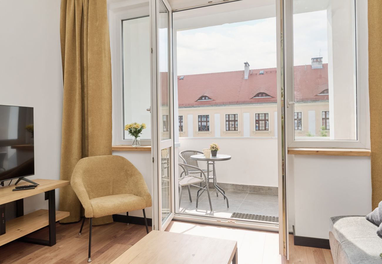 Ferienwohnung in Wrocław - Norwida 42 | Wifi, Haustierfreundlich, 1 Schlafzimmer, Balkon, Breslau