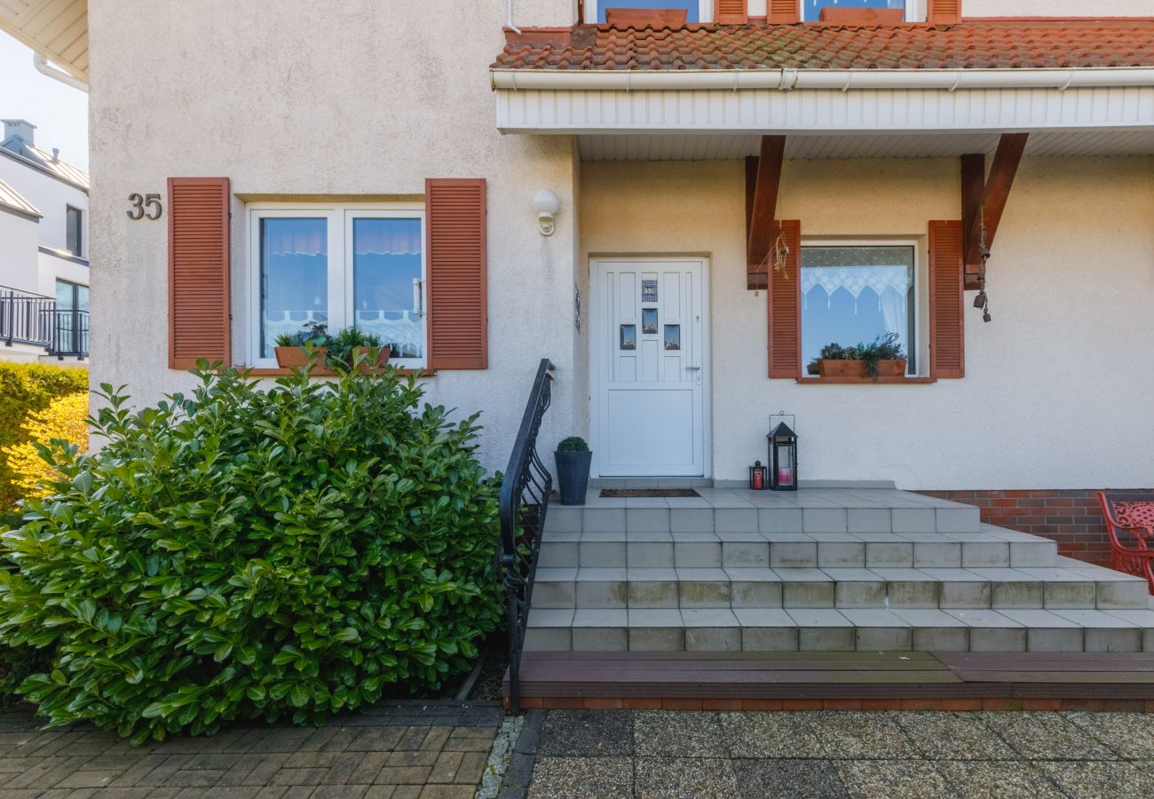 Ferienwohnung in Grzybowo - Bernsteinkammer Grzybowo Ferienwohnung mit Garten