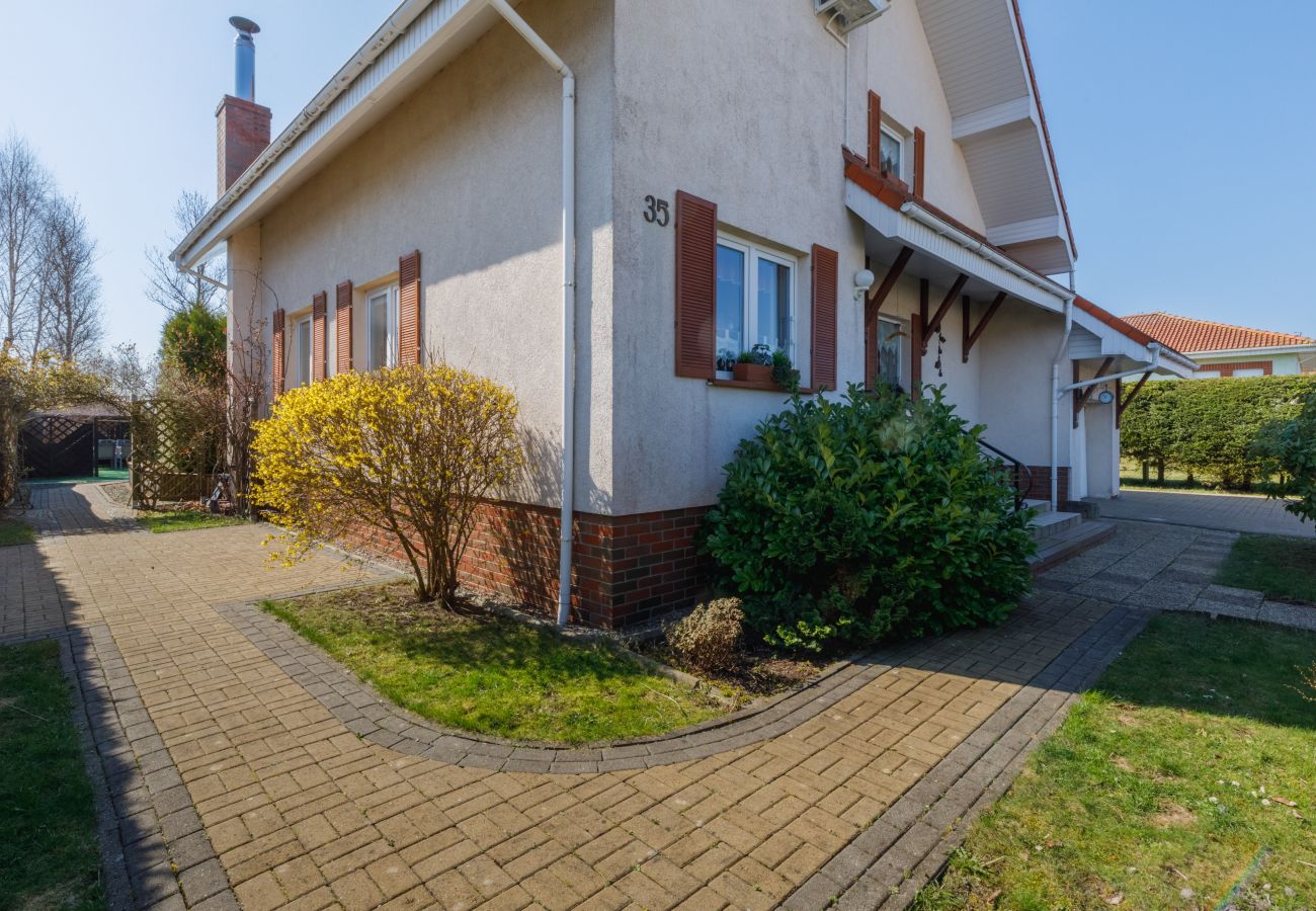 Ferienwohnung in Grzybowo - Bernsteinkammer Grzybowo Ferienwohnung mit Garten