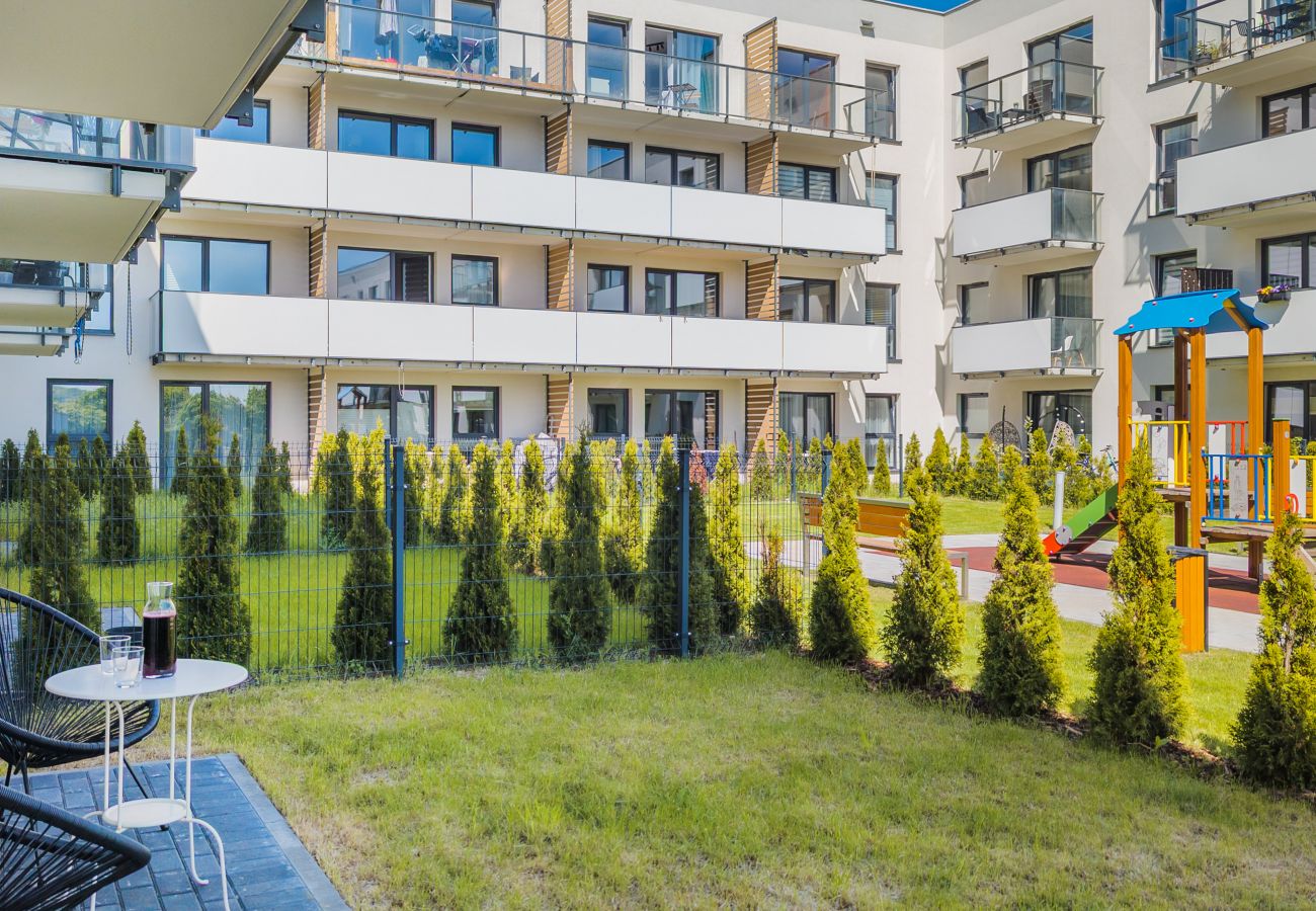 Ferienwohnung in Gdynia - Wohnung Nasypowa 9, 1 Schlafzimmer, Parkplatz, Terrasse