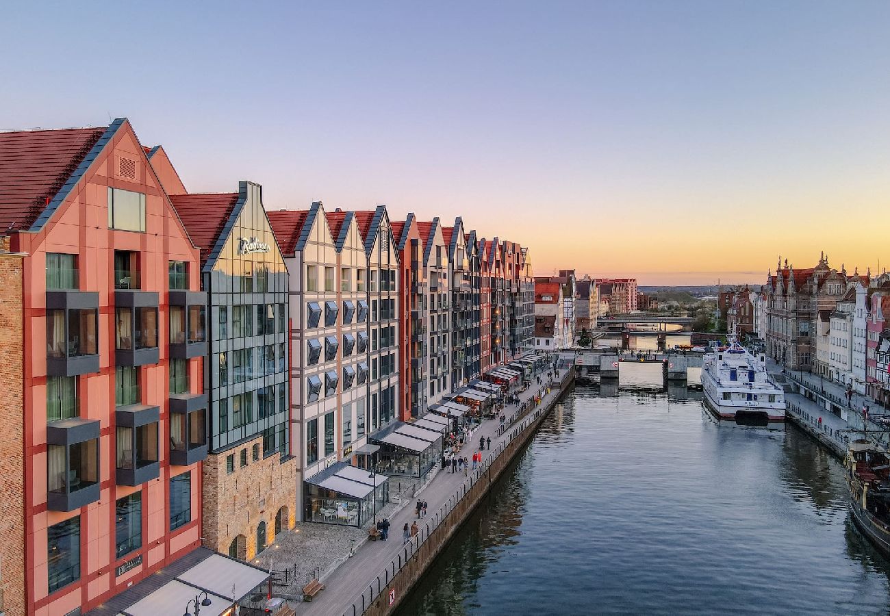 Studio in Gdańsk - Einzigartige Wohnung mit großem Balkon und A C 