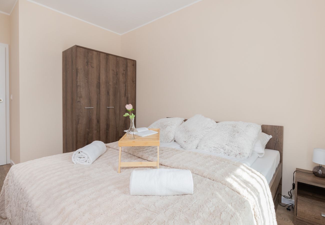 Ferienwohnung in Gdynia - Ignacego Jana Paderewskiego 26 | Wifi, Haustierfreundlich, 1 Schlafzimmer, Balkon, Parkplatz, Gdynia