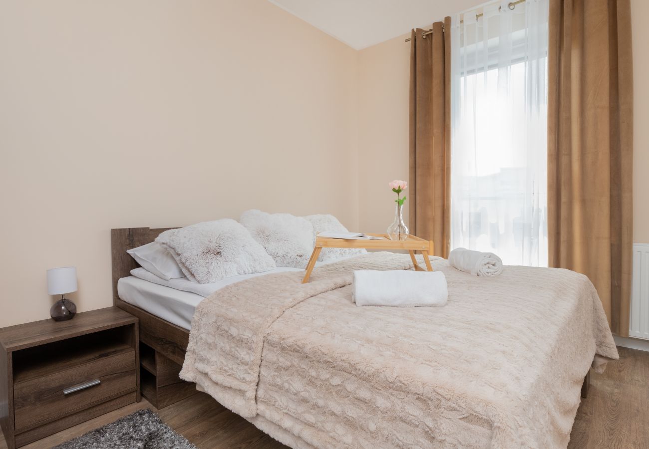 Ferienwohnung in Gdynia - Ignacego Jana Paderewskiego 26 | Wifi, Haustierfreundlich, 1 Schlafzimmer, Balkon, Parkplatz, Gdynia