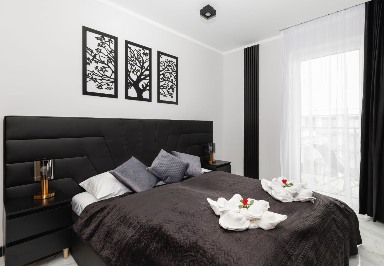 Ferienwohnung in Dziwnów -  Spadochroniarzy 4 Prestige Dziwnów | Balkon, Parkplatz