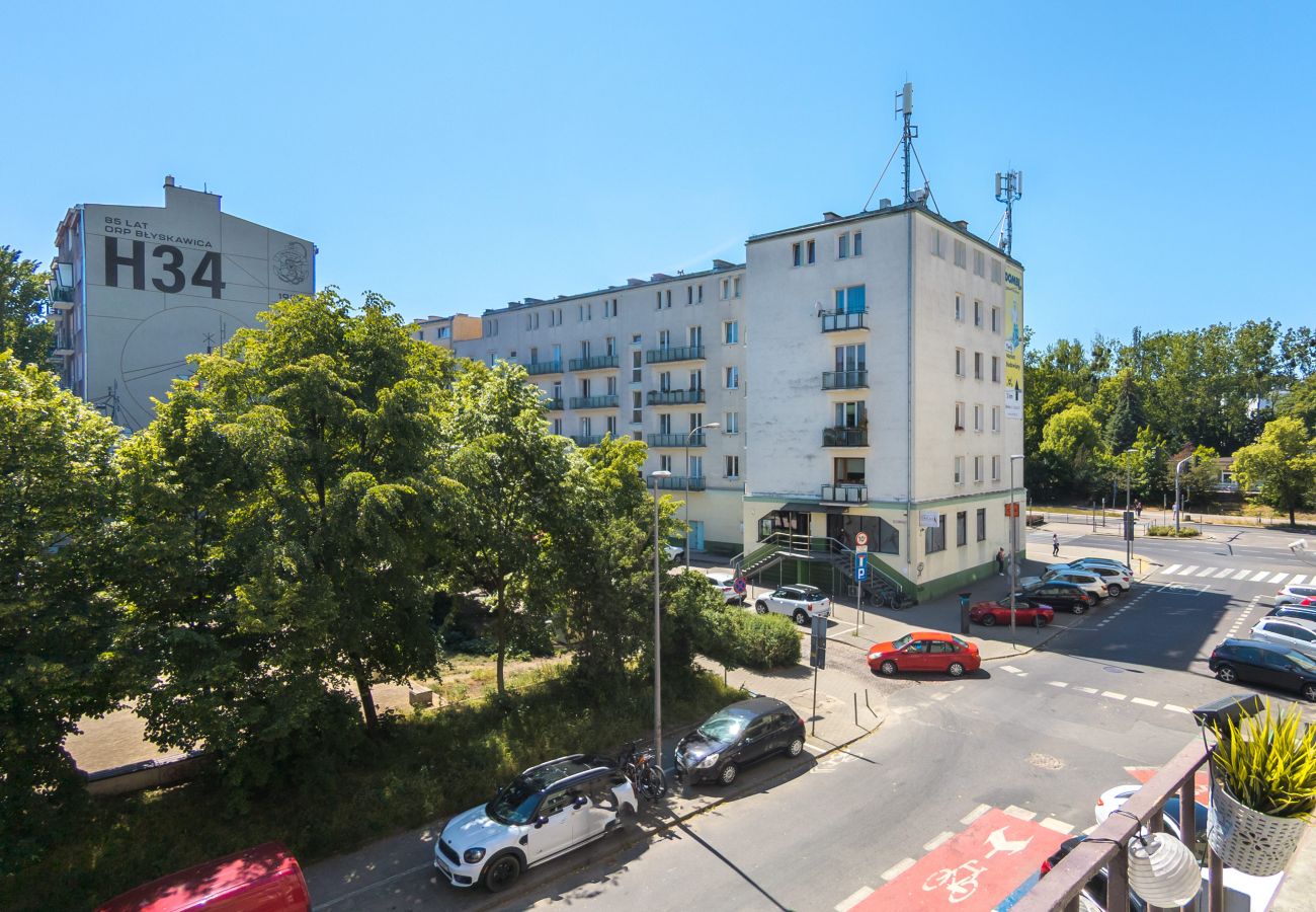 Ferienwohnung in Gdynia - Sonnige Wohnung für Familie mit Balkon, Gdynia Downtown