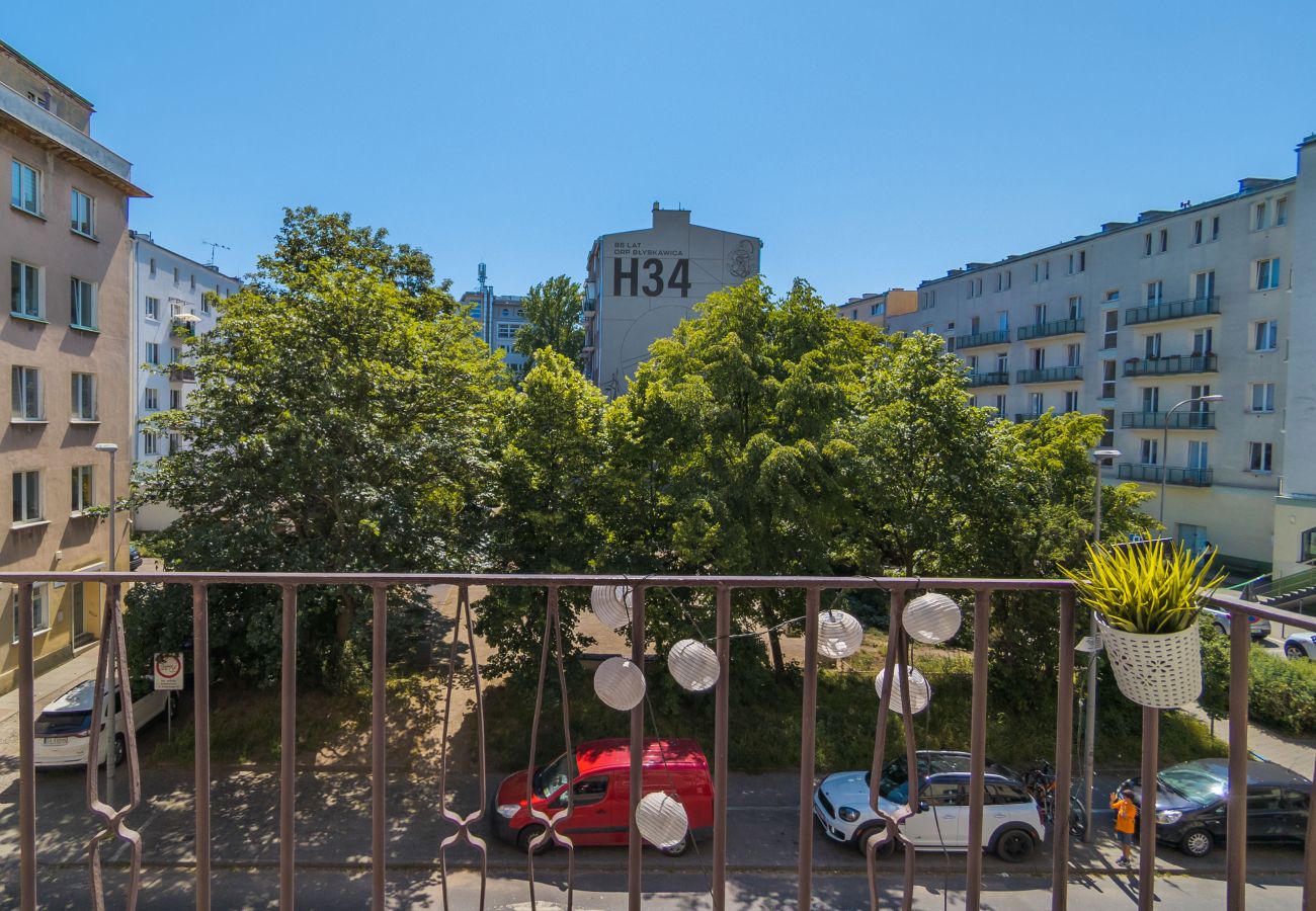 Ferienwohnung in Gdynia - Sonnige Wohnung für Familie mit Balkon, Gdynia Downtown