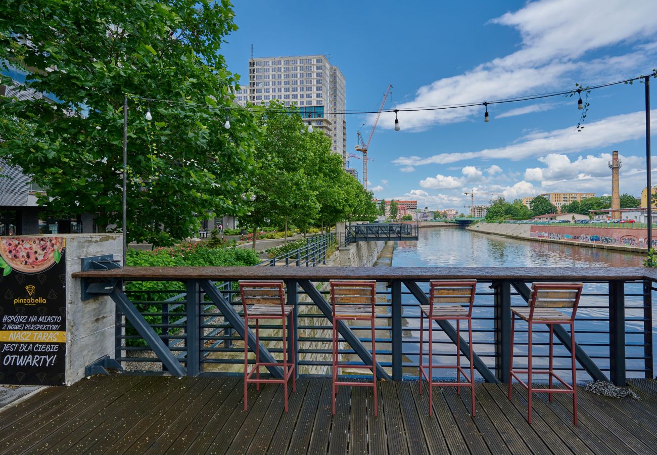 Ferienwohnung in Wrocław - Podwale 1 | Prestige, Wifi, Haustierfreundlich, 1 Schlafzimmer, Balkon, Parkplatz, Breslau