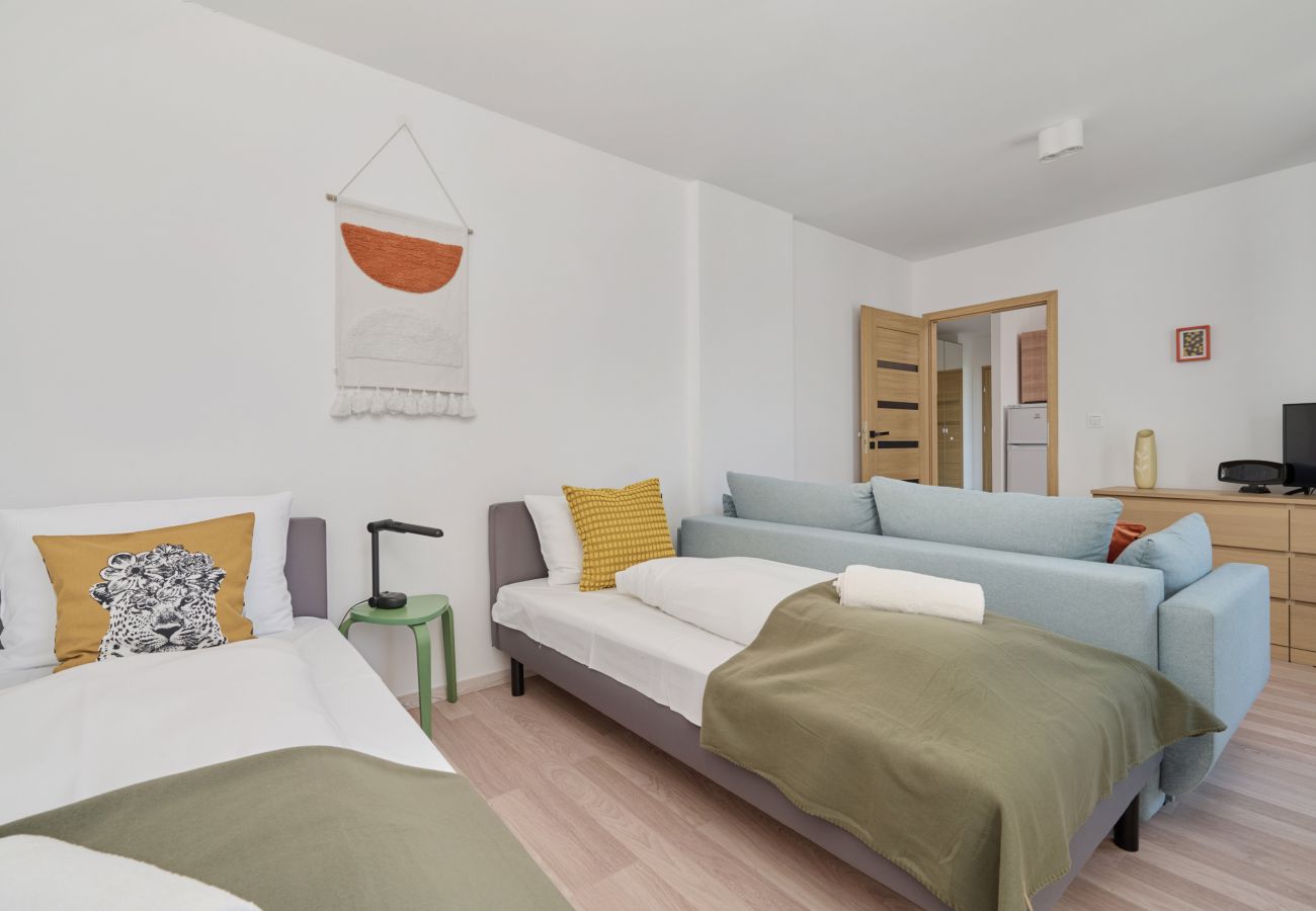 Ferienwohnung in Wrocław - Benedykta Polaka Apartment | 5 Personen | 1 Schlafzimmer | Balkon | Parkplatz