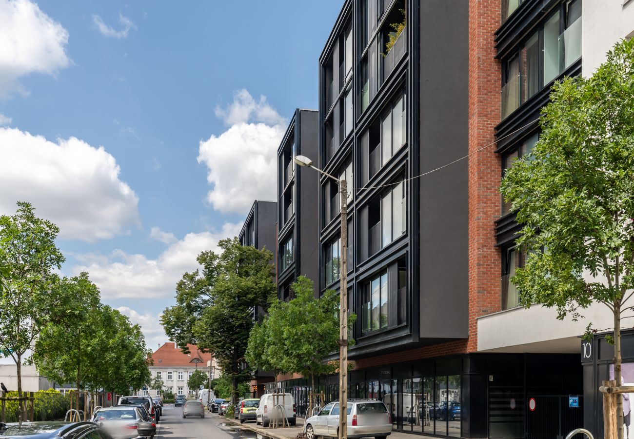 Ferienwohnung in Poznań - Repräsentative Wohnung Niedziałkowskiego 10A mit Parkplatz 