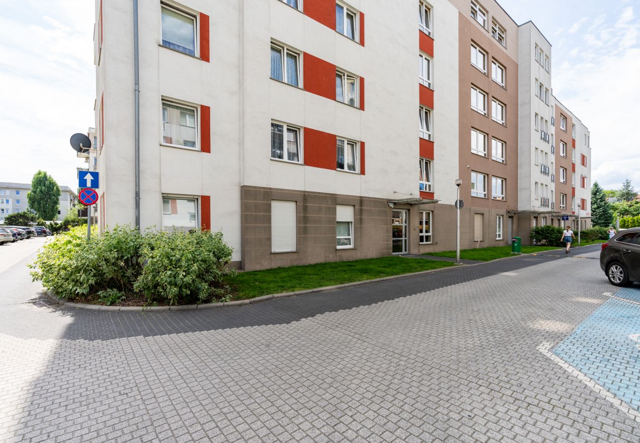 Ferienwohnung in Poznań - Gemütliche Wohnung Karpia 17 mit Terrasse in Poznan