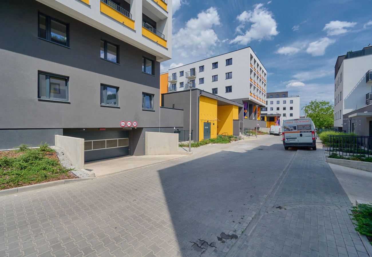 Ferienwohnung in Wrocław - Edmunda Kajdasza 10A | Prestige, Wifi, Haustierfreundlich, 1 Schlafzimmer, Balkon, Parkplatz, Breslau