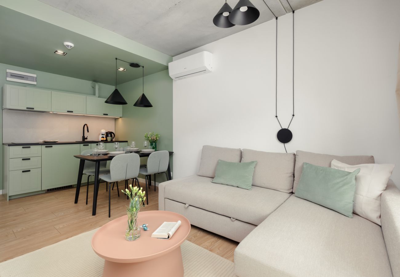 Ferienwohnung in Kołobrzeg - Lwowska 11 | Wifi, Haustierfreundlich, 1 Schlafzimmer, Balkon, Schwimmbad, Spa, Fitnessstudio, Kolobrzeg