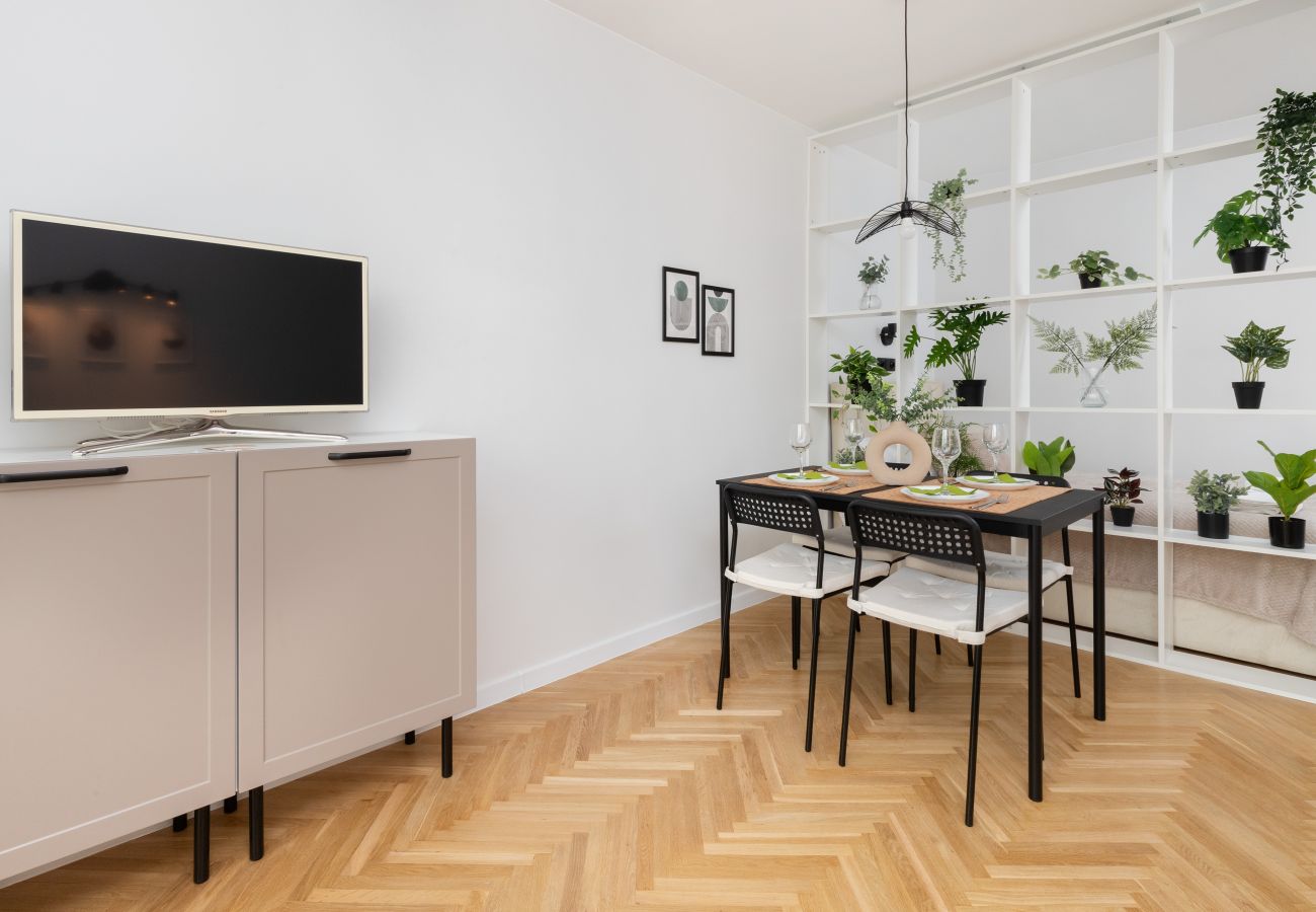 Ferienwohnung in Gdynia - Slaska Apartment | Gdynia | 1 Schlafzimmer | 6 Gäste | Balkon | Smart TV