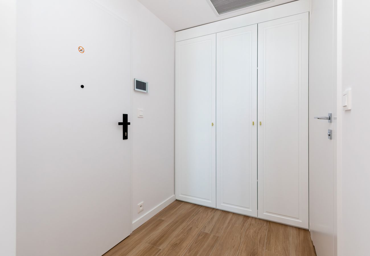 Ferienwohnung in Darłowo - Bulwar Zachodzącego Słońca 2 | Wifi, Haustierfreundlich, Klimaanlage, 1 Schlafzimmer, Balkon, Parkplatz, Darlowo