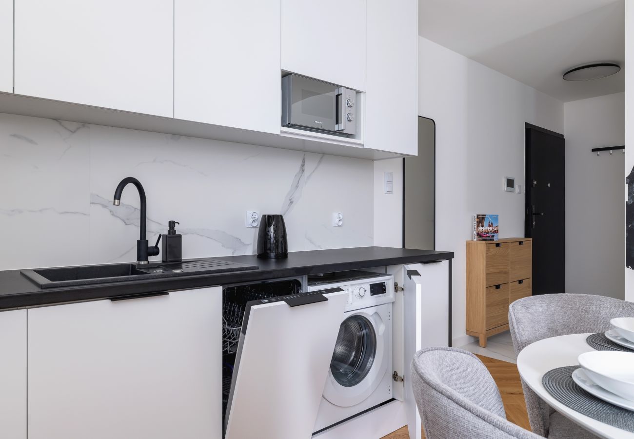 Ferienwohnung in Kraków - Lux Apartment Kosciuszki 39 mit Parkplatz & AC