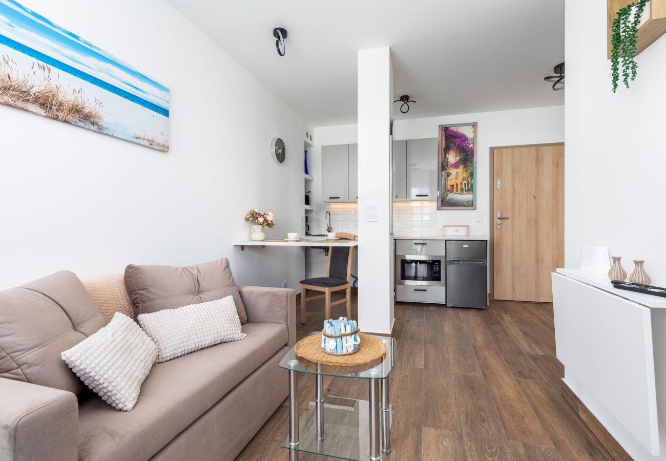 Ferienwohnung in Dziwnów - Klimaty Bałtyku | 1 Schlafzimmer | Smart TV | Parkplatz | Balkon