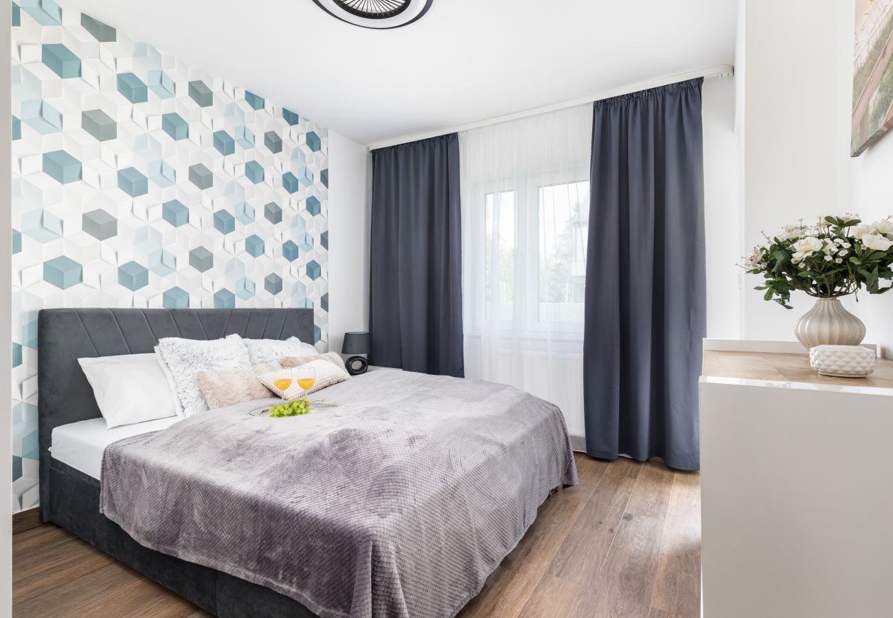 Ferienwohnung in Dziwnów - Klimaty Bałtyku | 1 Schlafzimmer | Smart TV | Parkplatz | Balkon