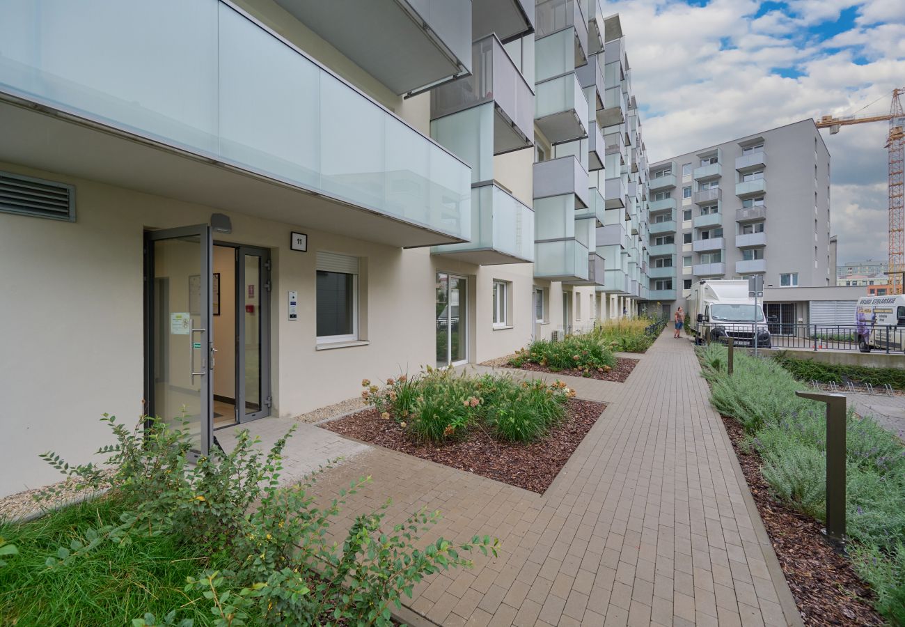 Ferienwohnung in Wrocław - Żegiestowska Wohnung | 1 Schlafzimmer | Parkplatz | Balkon