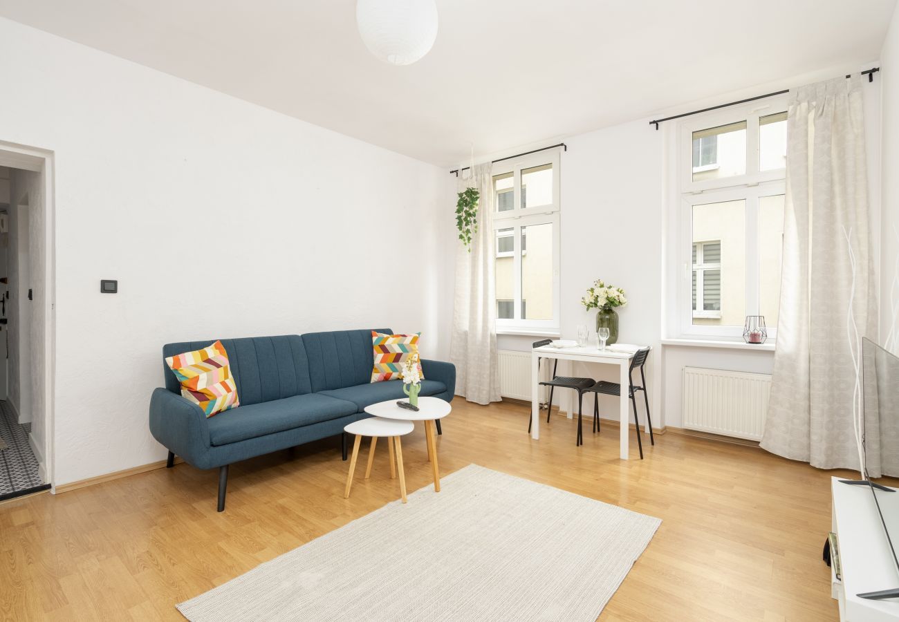 Ferienwohnung in Poznań - Helle Wohnung Garbary in der Nähe von Poznań Marktplatz