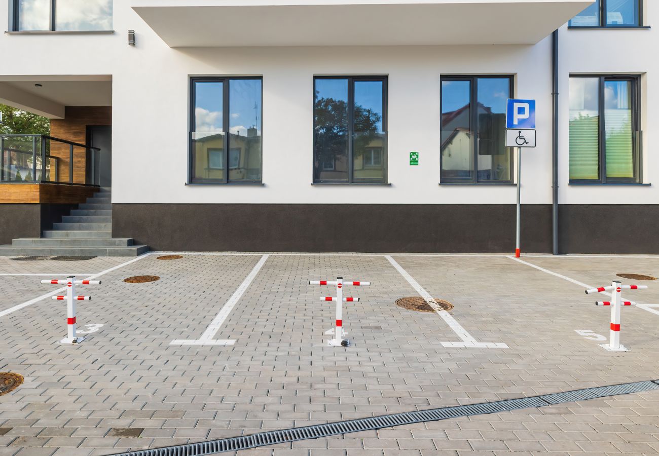 Ferienwohnung in Ustronie Morskie - Sonnige & elegante Wohnung am Meer mit Parkplatz & Klimaanlage