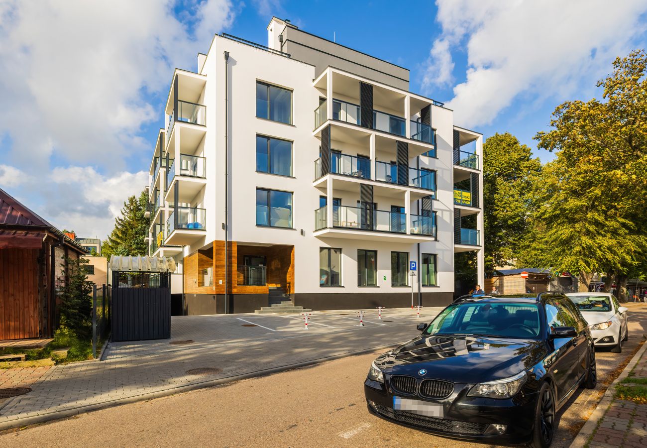 Ferienwohnung in Ustronie Morskie - Sonnige & elegante Wohnung am Meer mit Parkplatz & Klimaanlage