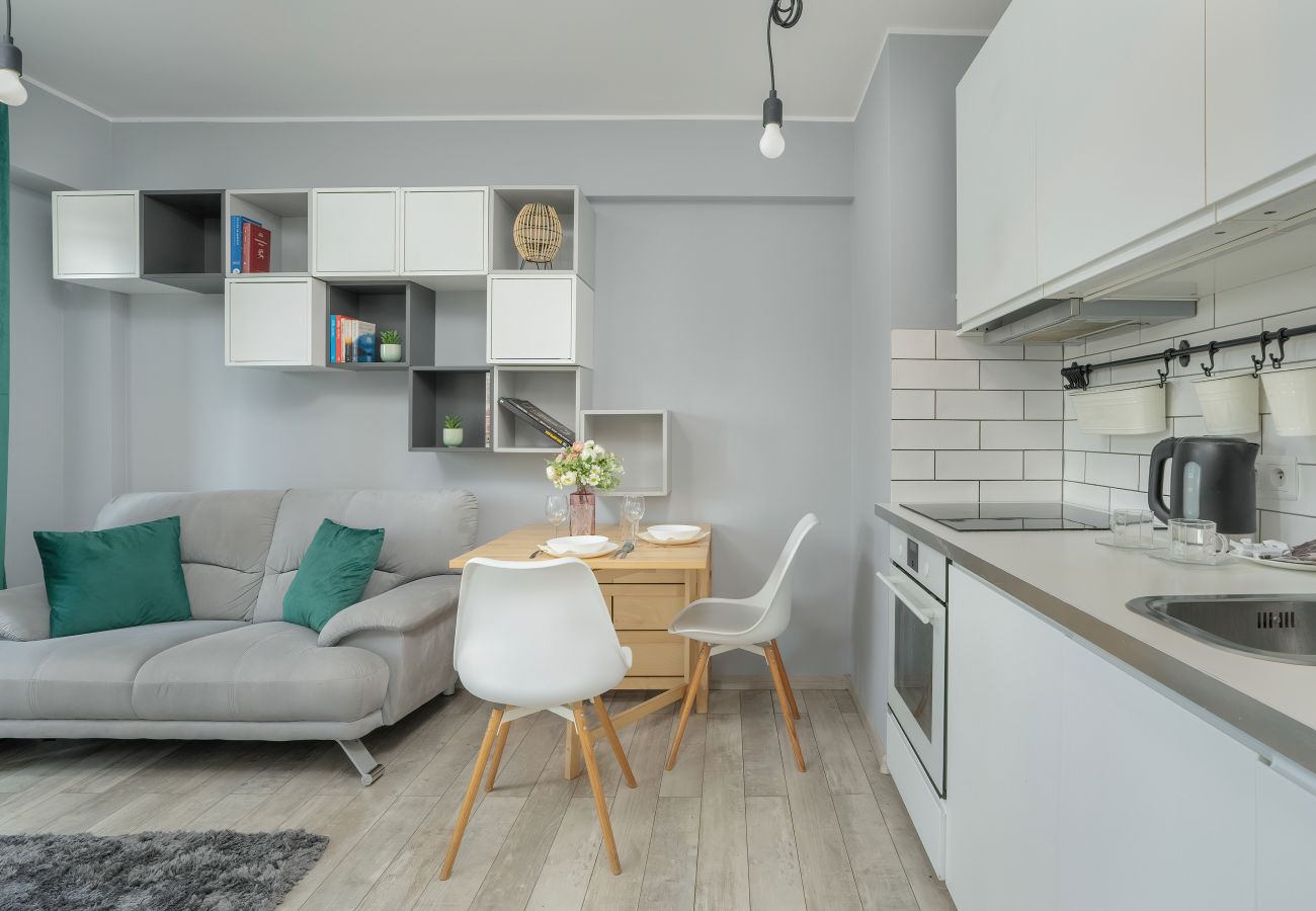 Ferienwohnung in Poznań - Modernes & helles Apartment mit Balkon in der Nähe des Parks