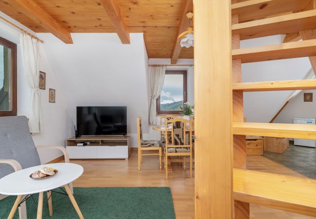 Ferienwohnung in Kościelisko - Gemütliche Wohnung in einem Familienhaus mit 2 Schlafzimmern | Nędzy Kubińca 253