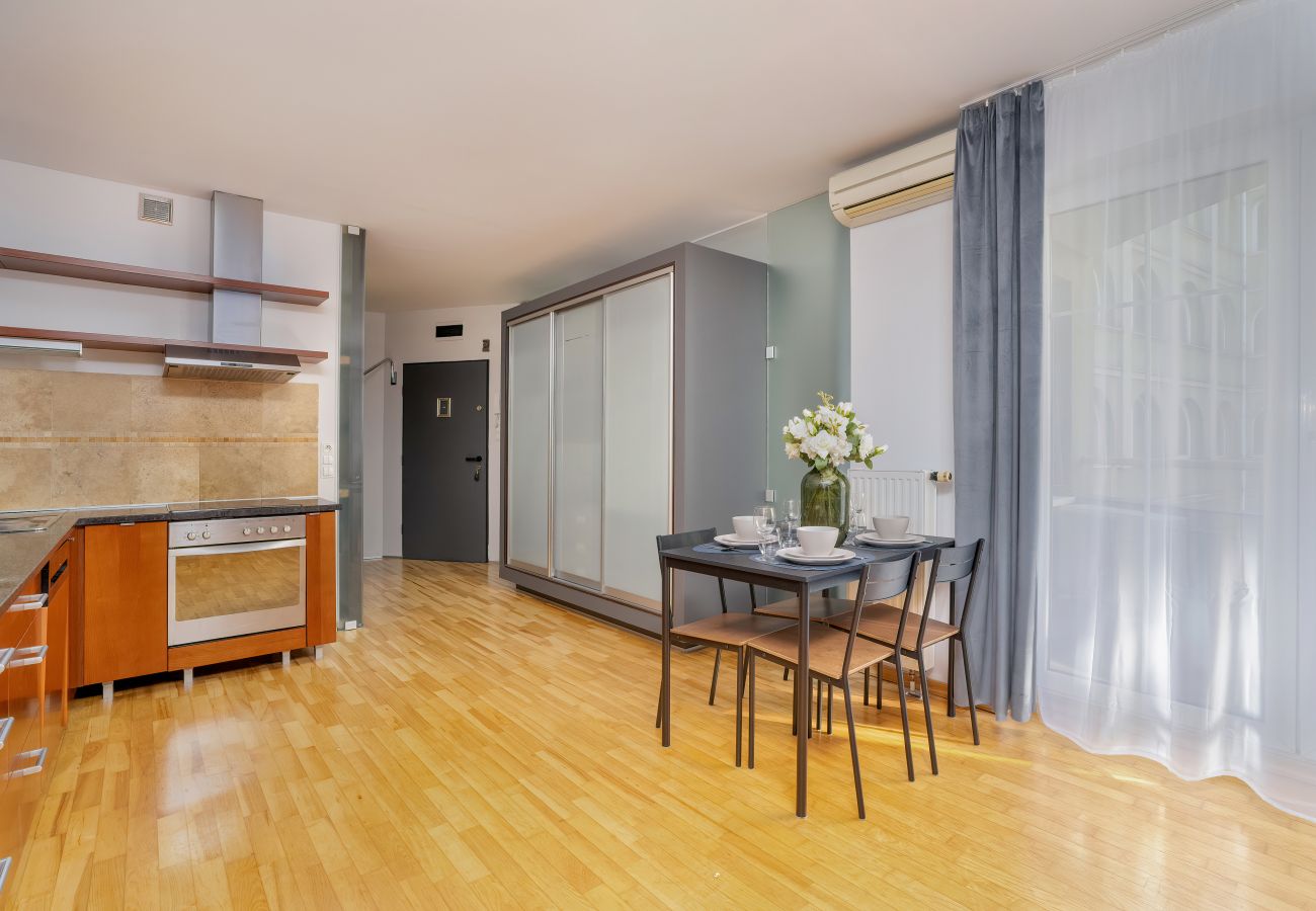 Ferienwohnung in Poznań - Strzalowa 2A | Parkplatz, Balkon, Bad| Poznań