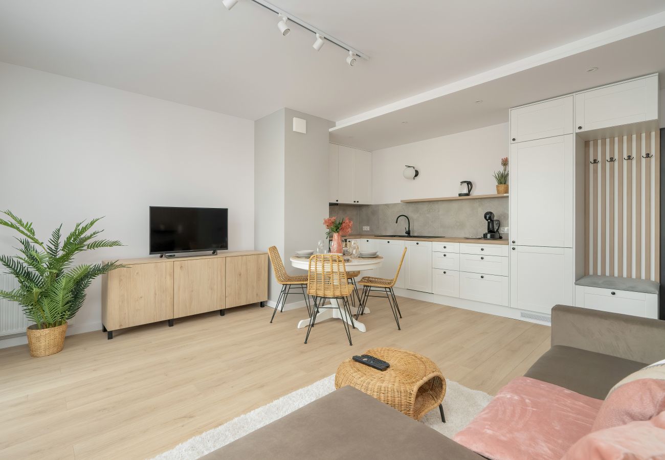 Ferienwohnung in Poznań - Elegantes Apartment für Vier Personen | Ein Schlafzimmer | Parkplatz | Poznan