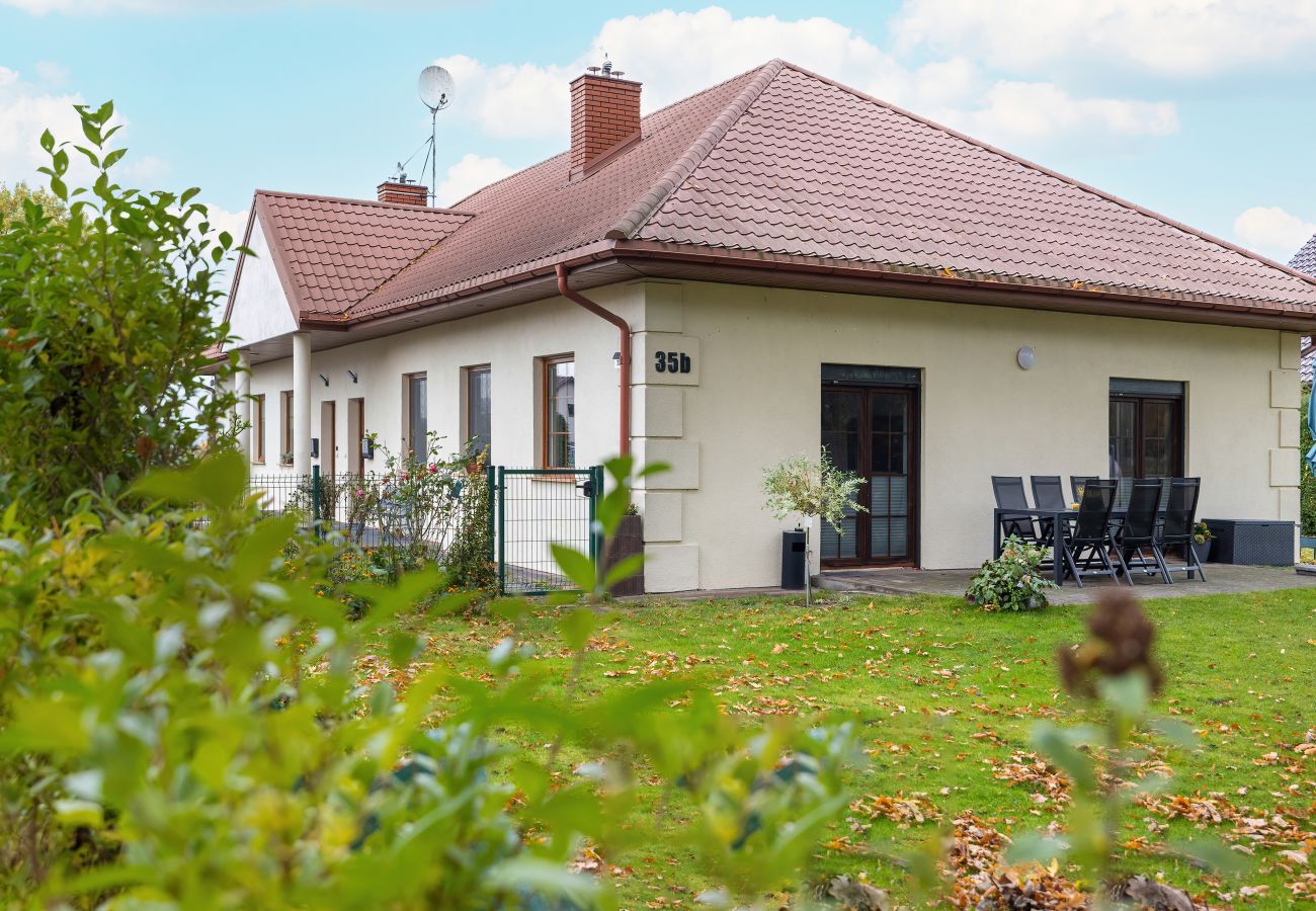 Ferienwohnung in Świnoujście - Geräumige Wohnung in einem ruhigen Haus auf der Insel Karsibor 