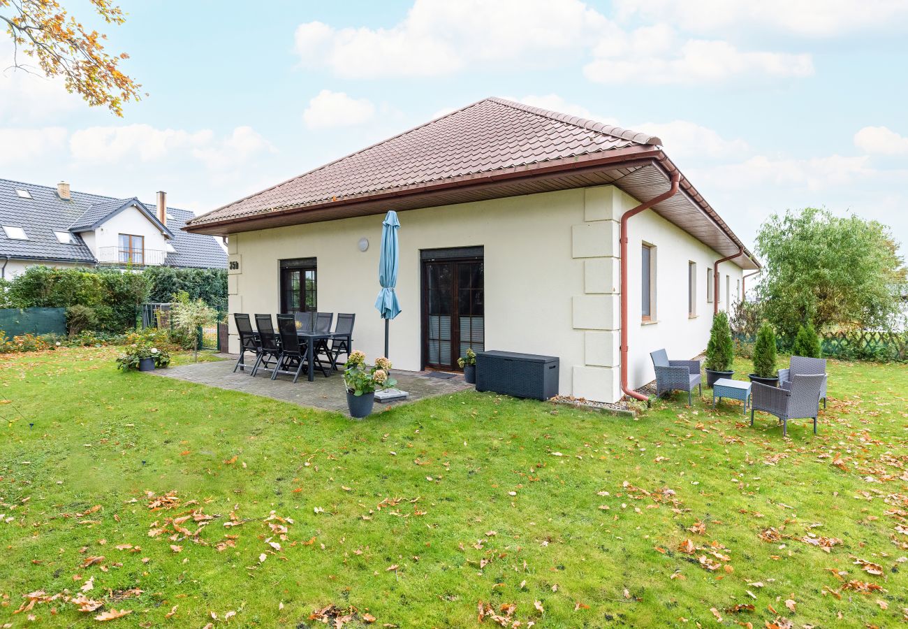 Ferienwohnung in Świnoujście - Geräumige Wohnung in einem ruhigen Haus auf der Insel Karsibor 