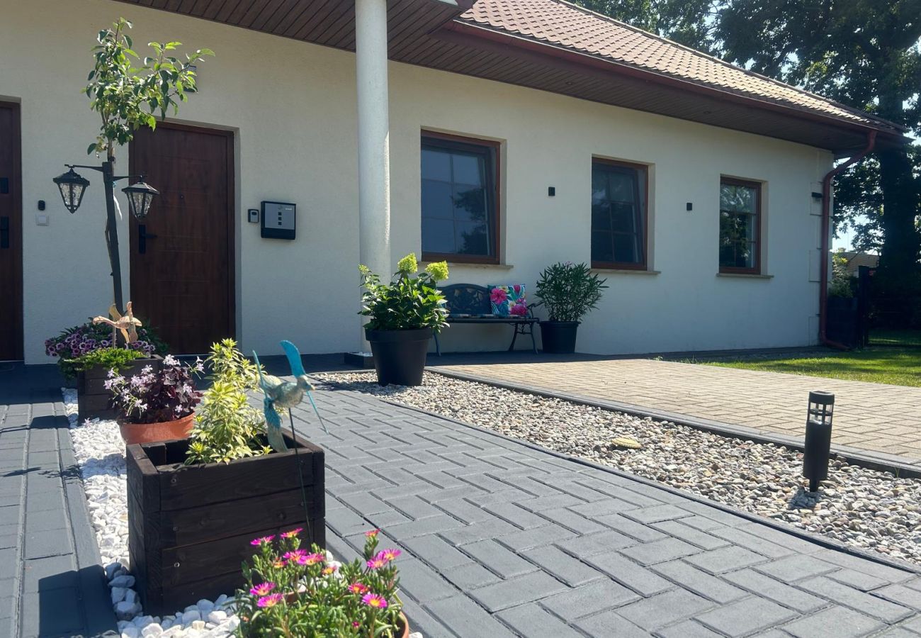 Ferienwohnung in Świnoujście - Geräumige Wohnung in einem ruhigen Haus auf der Insel Karsibor 