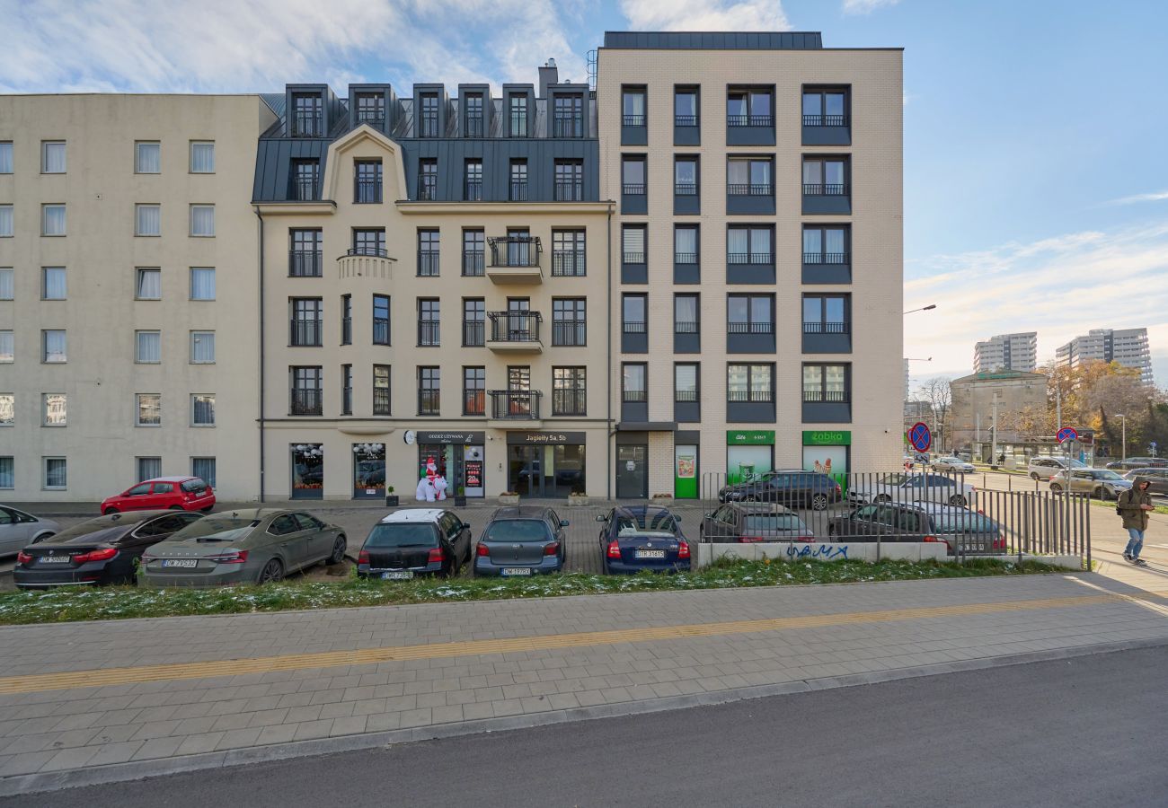 Ferienwohnung in Wrocław - Modern Chique Wohnung für eine große Familie | Parkplatz | Balkon | AC