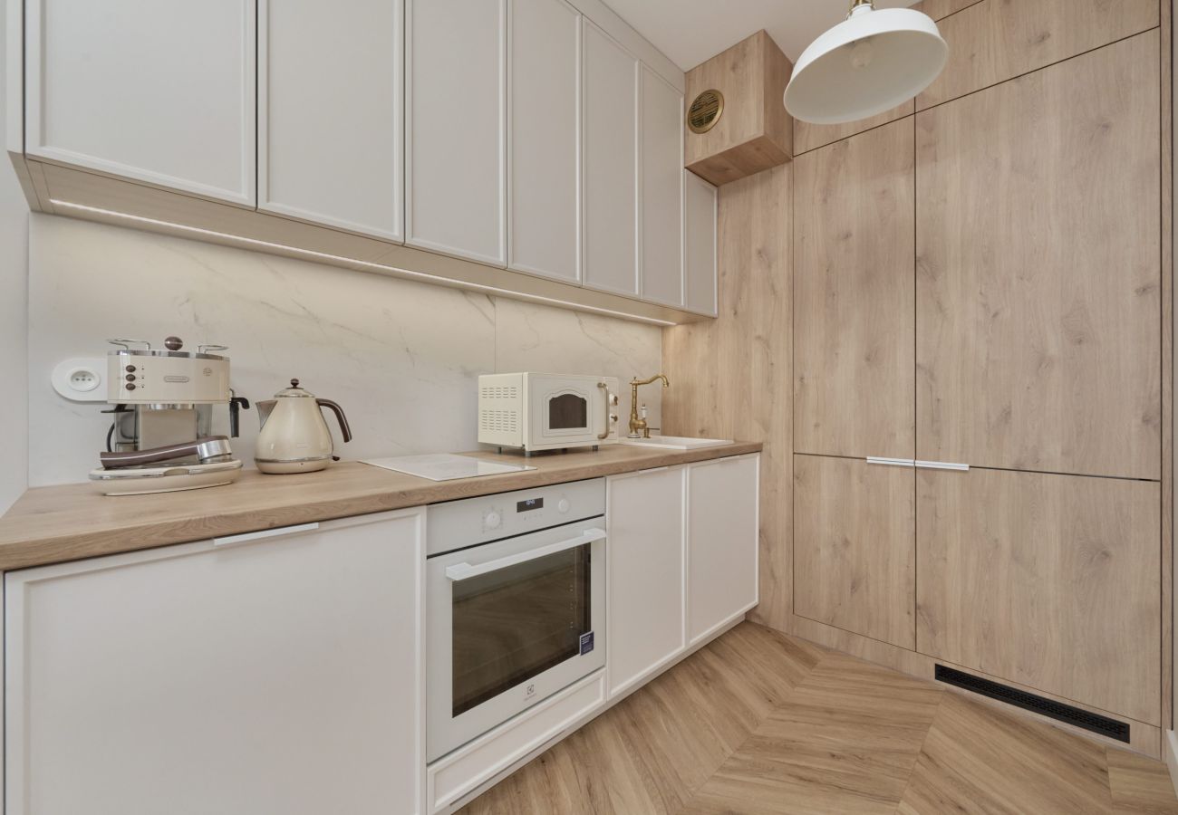 Ferienwohnung in Wrocław - Krakowska 39 | Prestige, Wifi, Haustierfreundlich, Klimaanlage, 1 Schlafzimmer, Balkon, Wrocław