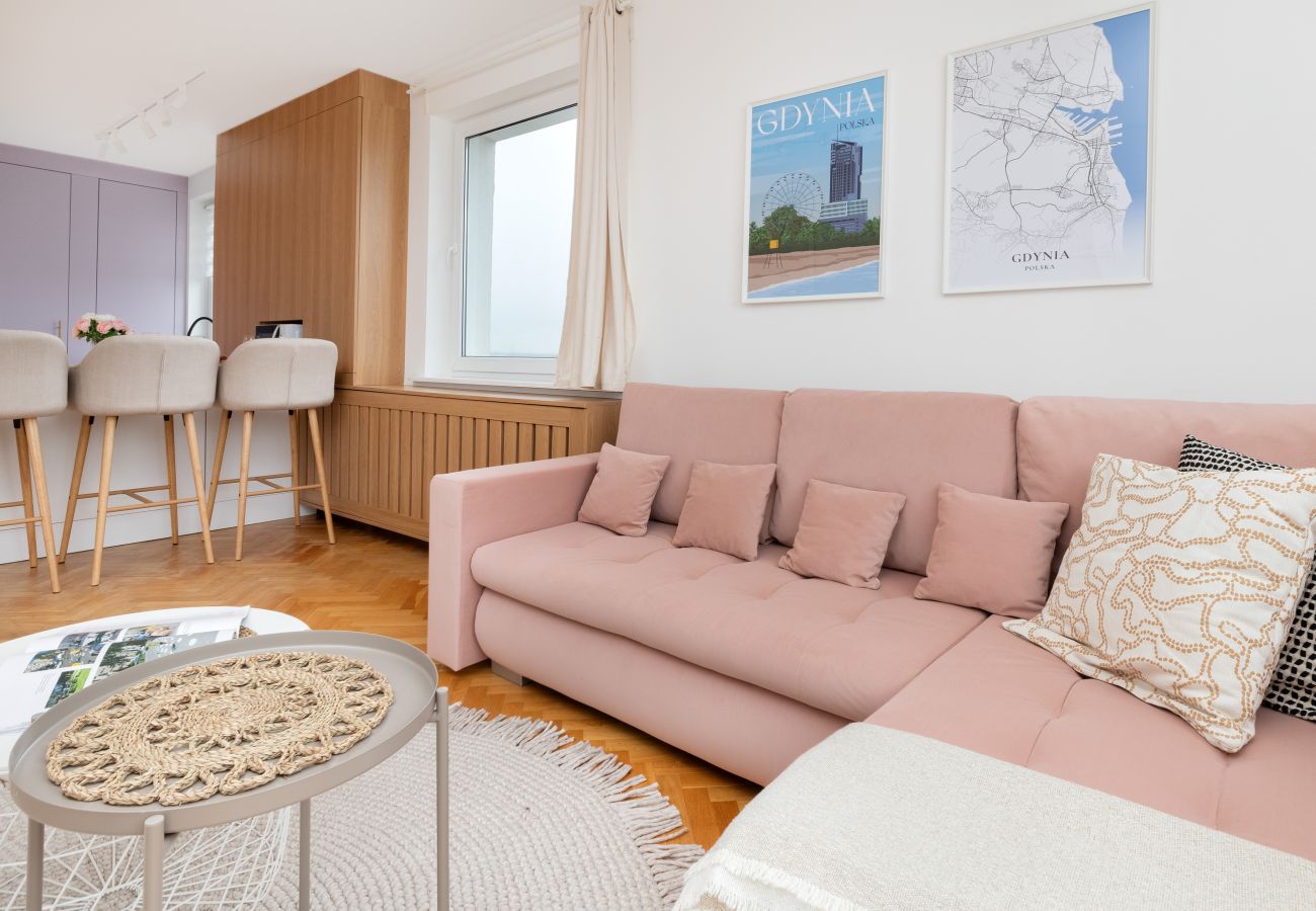 Ferienwohnung in Gdynia - Krasickiego 12 | Wohnung in Gdynia | Zwei Schlafzimmer | Balkon