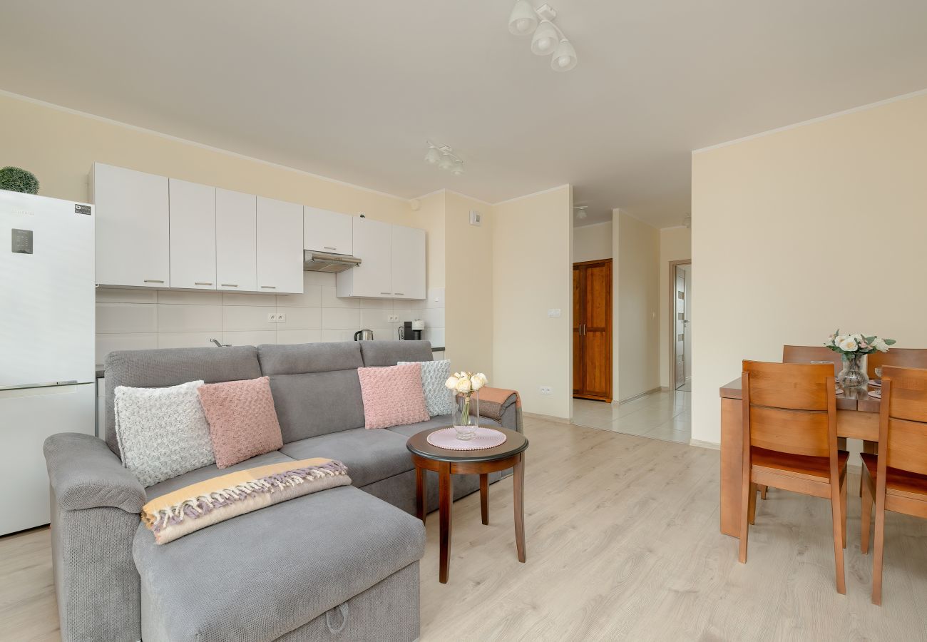 Ferienwohnung in Poznań - Wilczak 20C | Geräumige 1-Schlafzimmer-Wohnung | Parkplatz | Balkon | Poznań