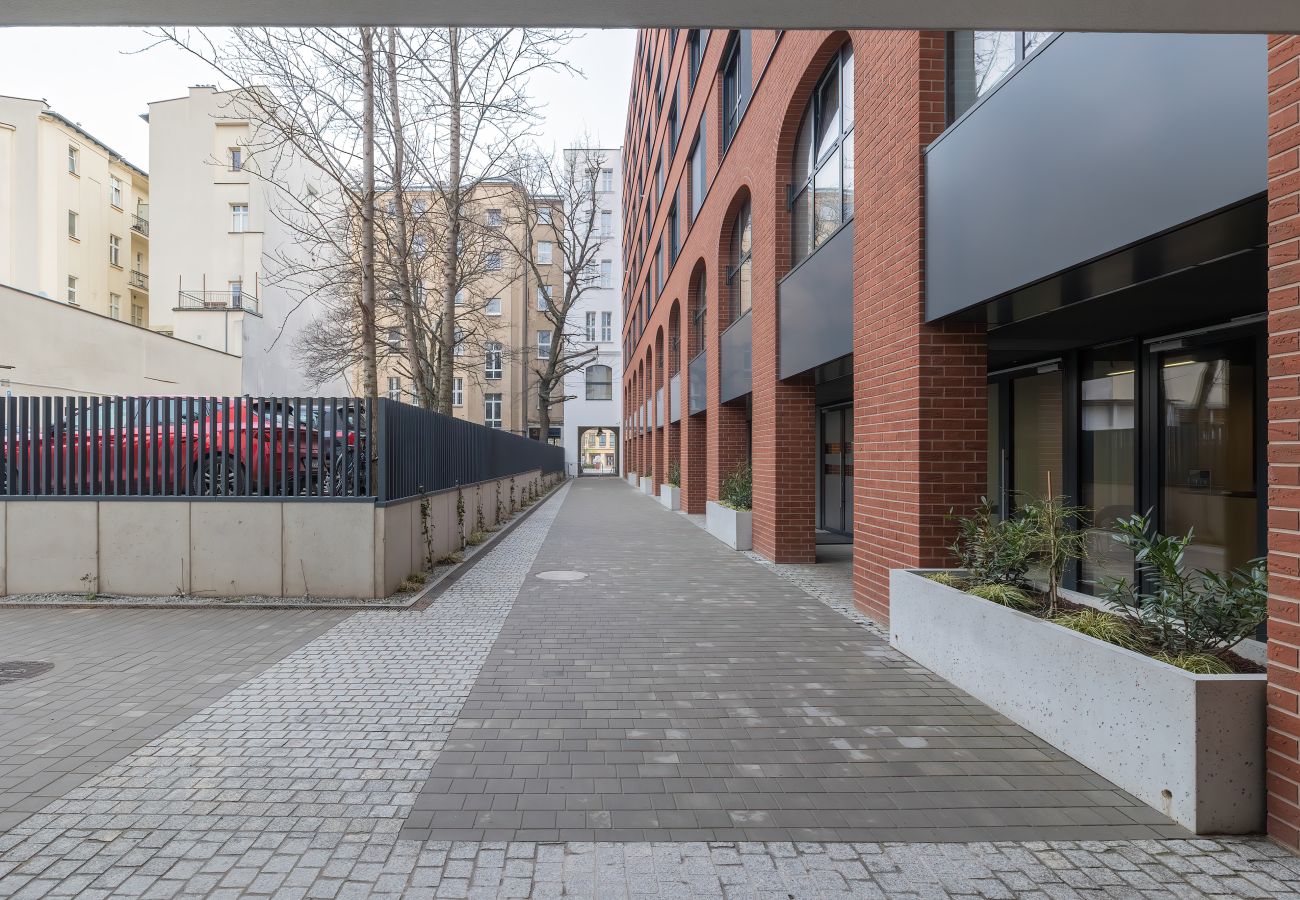 Studio in Poznań - Elegantes, Modernes Studio mit Balkon im Zentrum von Poznań 