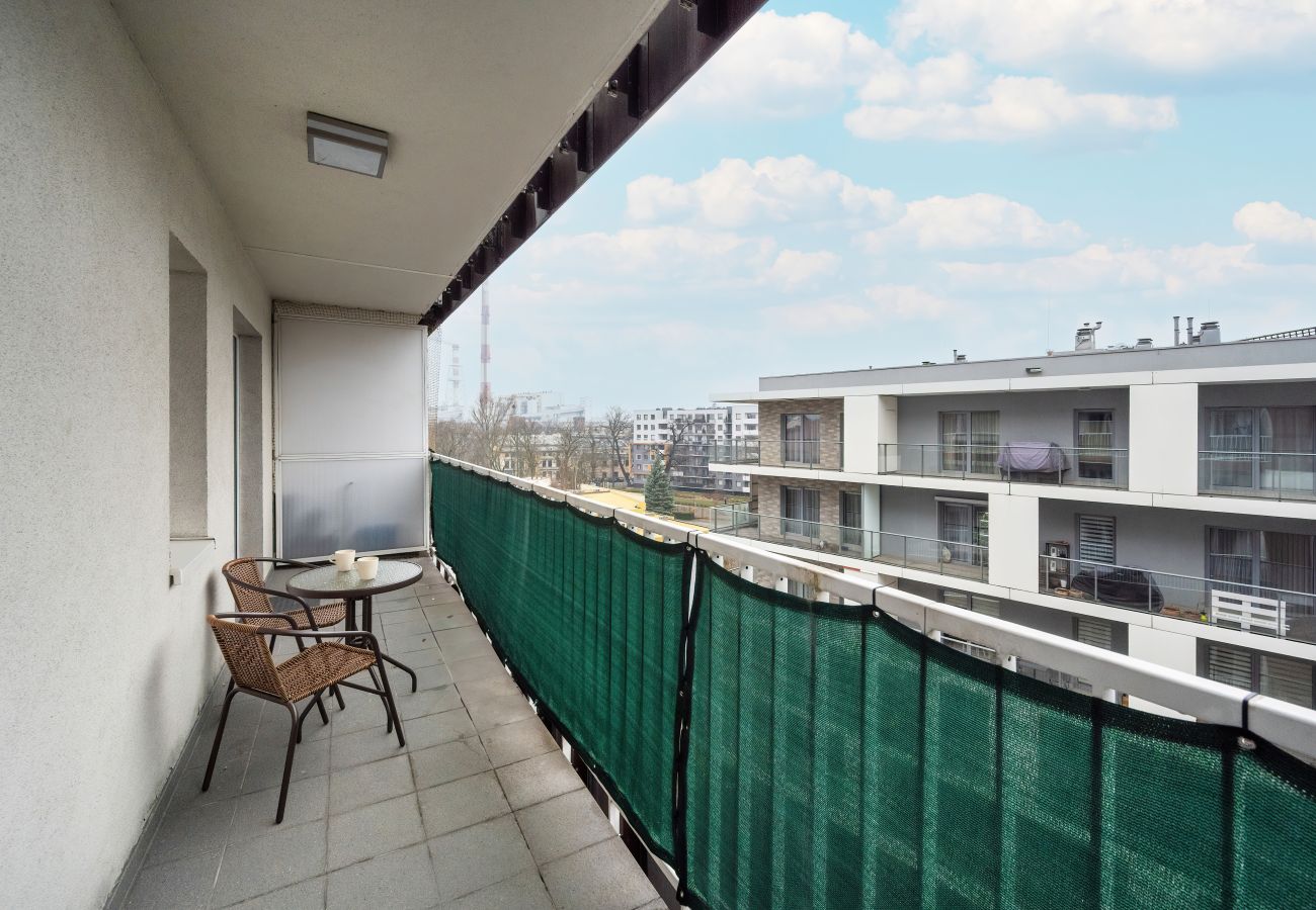 Ferienwohnung in Wrocław - Reymonta 10E | Ein-Schlafzimmer-Apartment | 2 Personen | Möblierter Balkon | Parkplatz | Wrocław