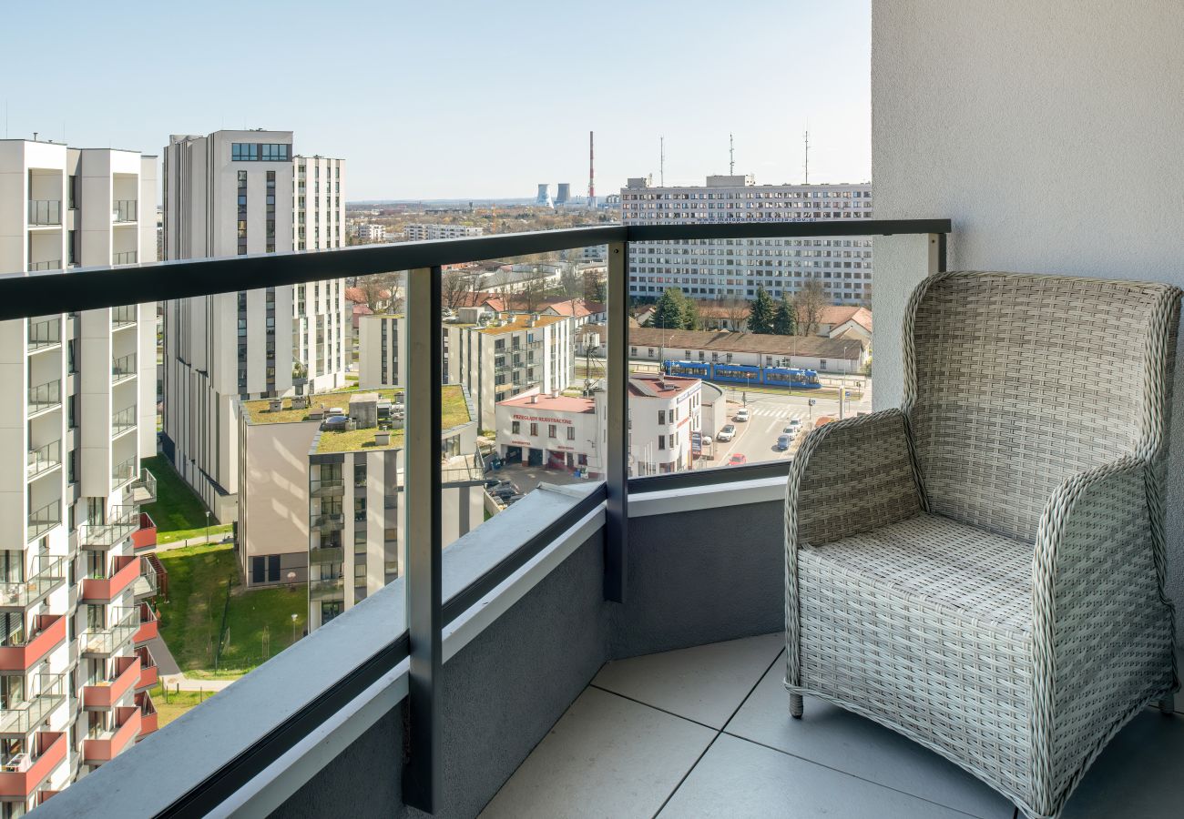 Ferienwohnung in Kraków - Wohnung mit Balkon | Parking | Stadtblick | Smart TV | Fernbedienung | Krakau 