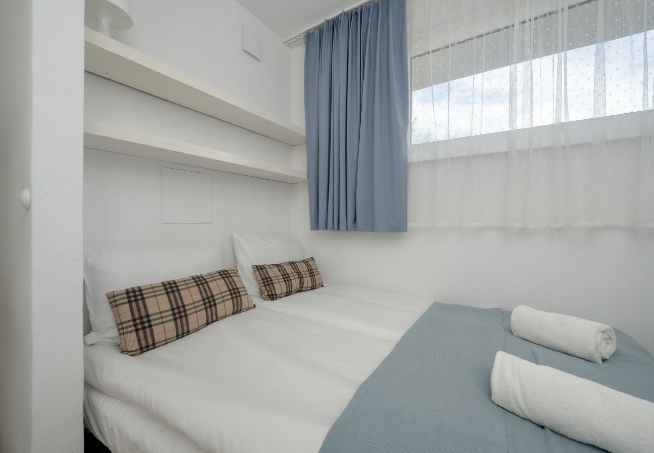 Ferienwohnung in Wrocław - Wita Stwosza 37 | Wohnung am Marktplatz | Wrocław | Ein Schlafzimmer | 4 Personen | Schreibtisch