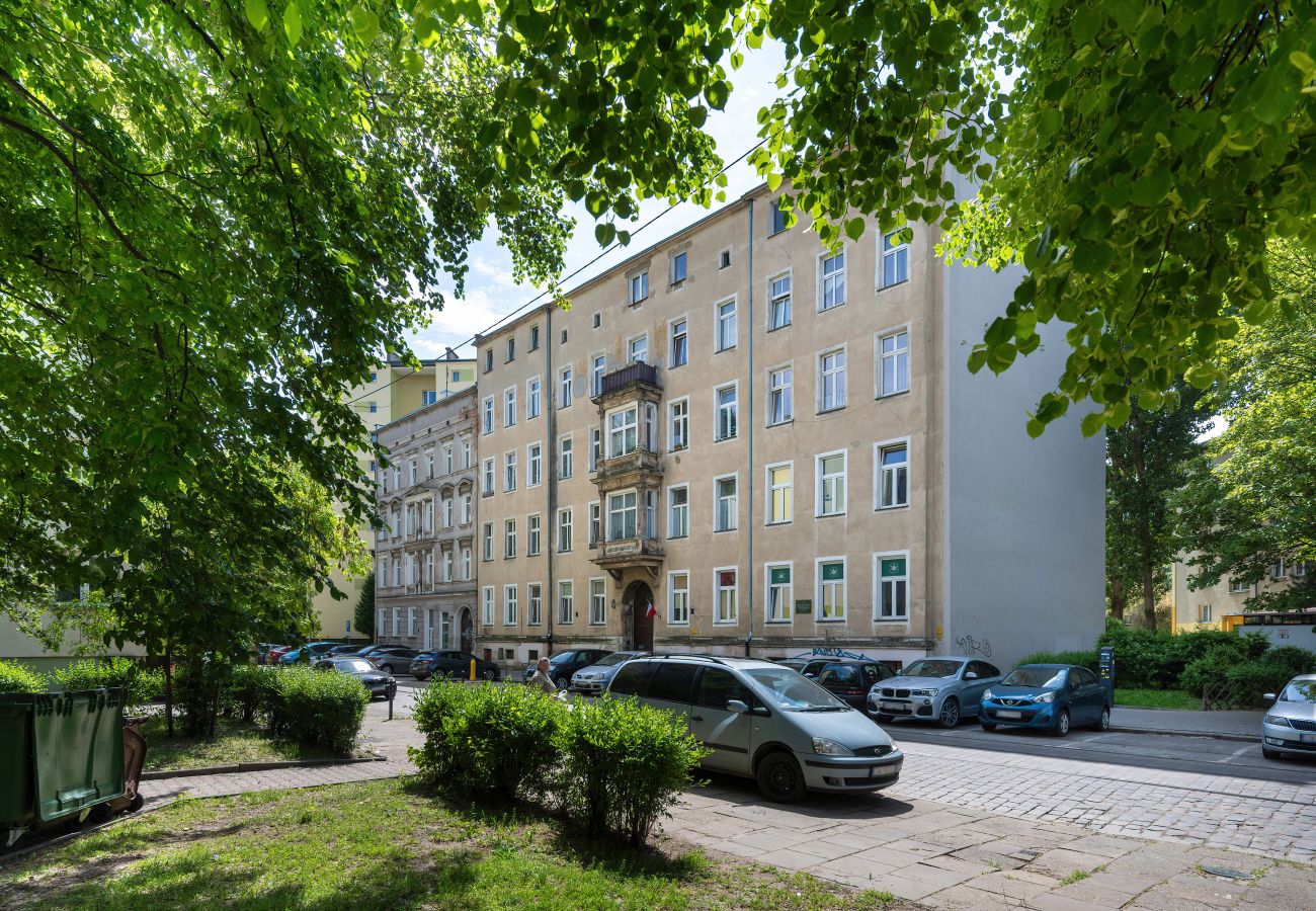 Ferienwohnung in Wrocław - Gemütliche Wohnung | Hochparterre | Kolejowa | Wrocław | In der Nähe der Altstadt | Für 4